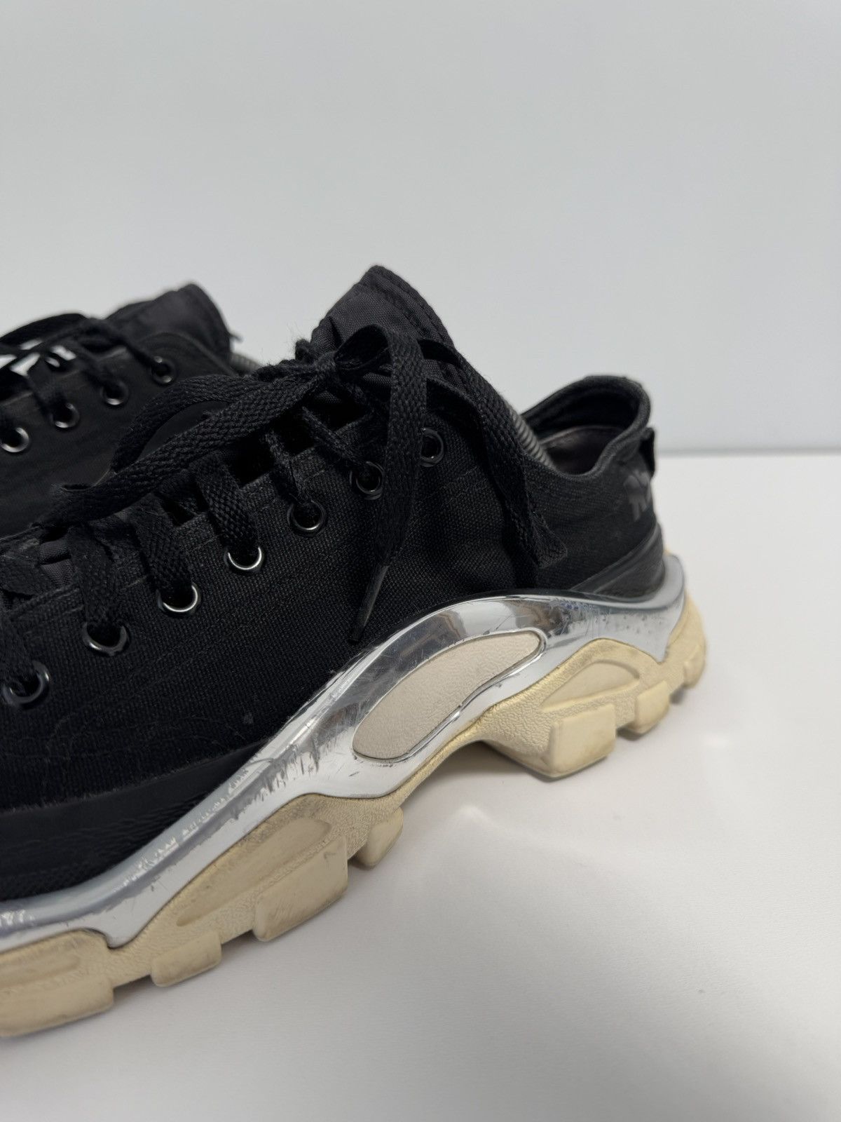 Adidas × Raf Simons Adidas X Raf Simons Rare Black Detroit Runner Low Top Size US 8 / EU 41 - 3 Thumbnail