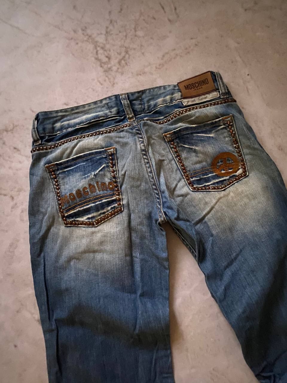 Moschino × Vintage Vintage Moschino Y2K Logo Flared Jeans Size 28" / US 6 / IT 42 - 5 Thumbnail