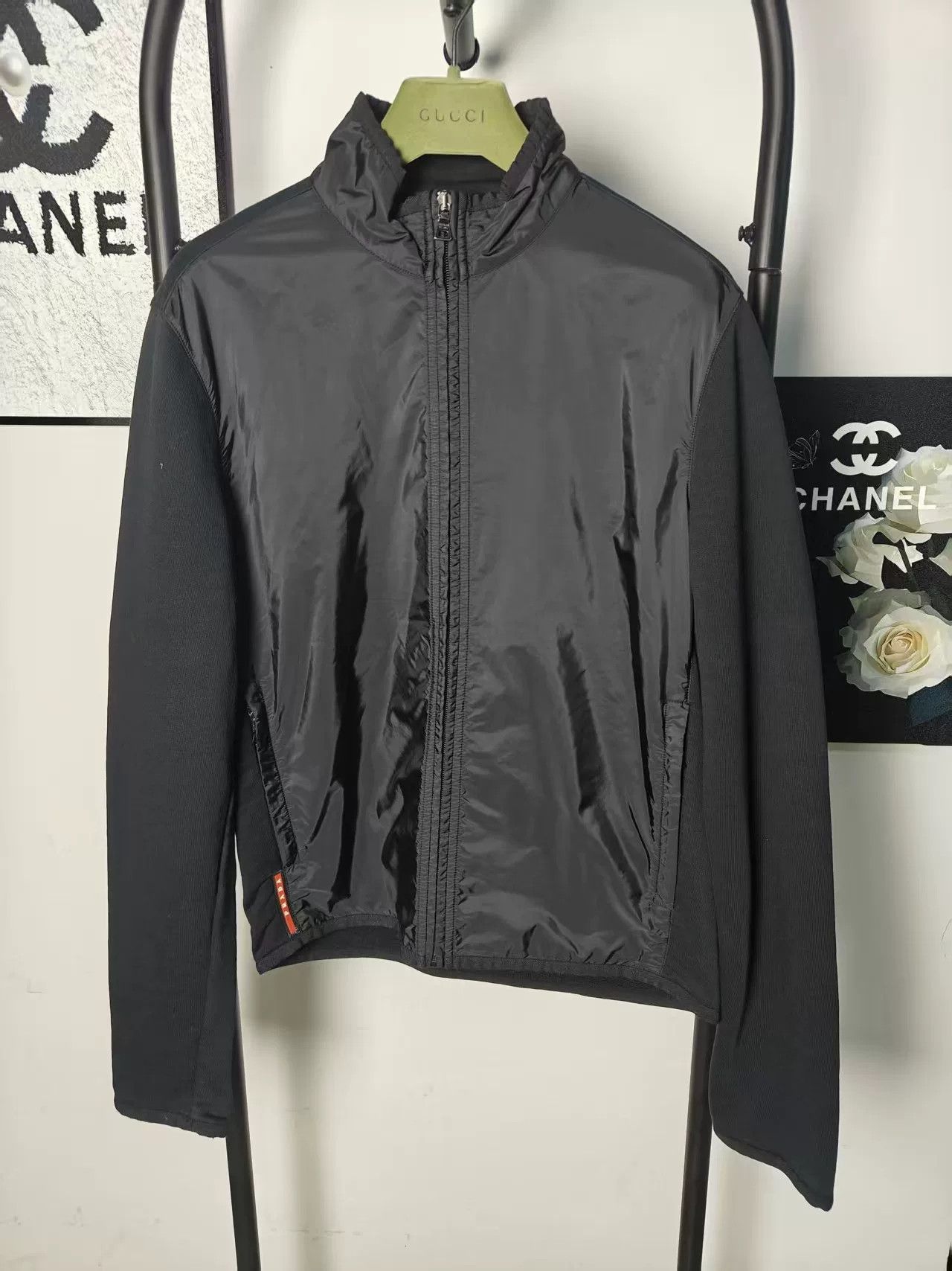 Designer × Luxury × Prada Prada SGV730 Black Nylon Zip GORE-TEX