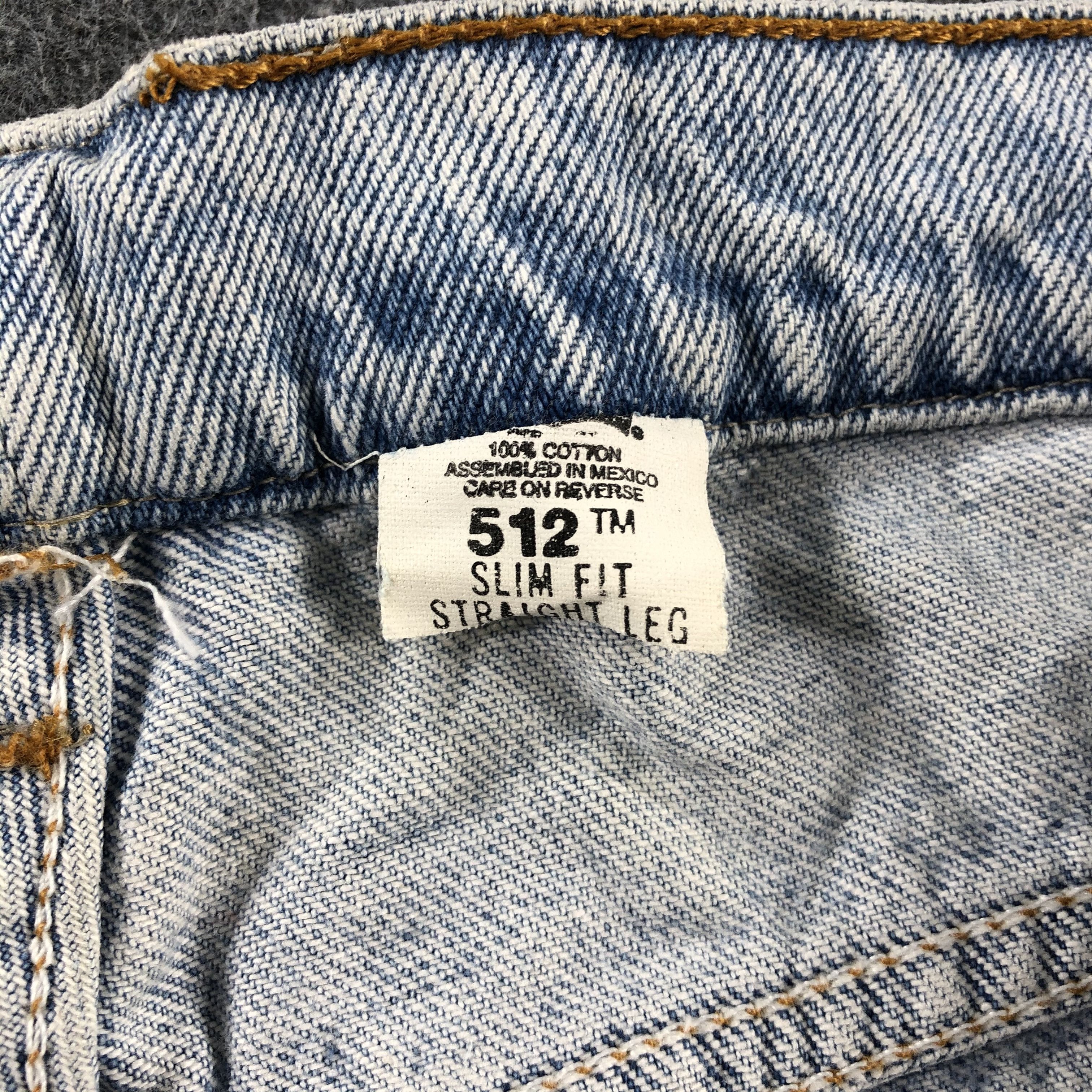 Levi's 90s Vintage Light Wash Levis 512 Jeans-J2665 Size US 29 - 11 Thumbnail