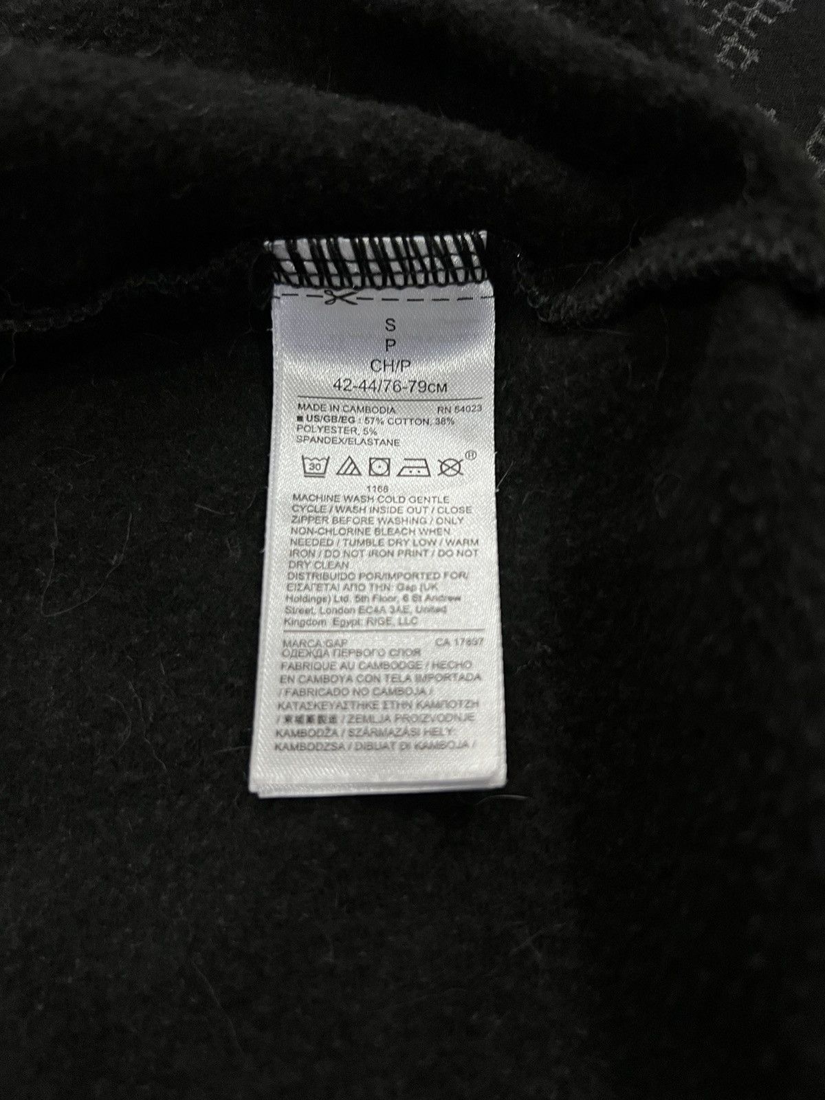 Gap GapFit All-Elements Fleece reflective zip hoodie Size US S / EU 44-46 / 1 - 17 Thumbnail