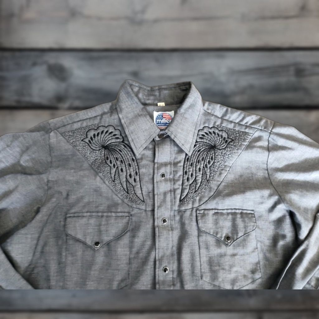 Vintage Vintage Miller Western Wear shirt Mens 17/35 Pearl Snap Yoked Rockabilly USA Made Size US XL / EU 56 / 4 - 1 Thumbnail
