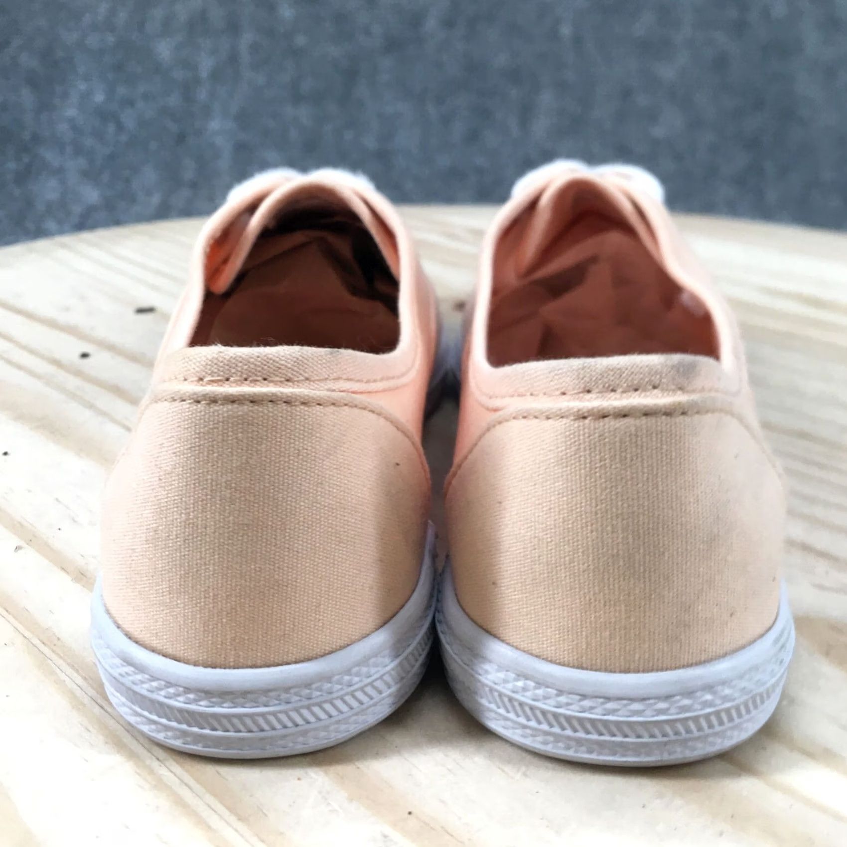 Vintage Universal Thread Shoes Womens 7 Lunea Sneakers Peach Lace Up Low Top Round Toe Casual Walking Shoes Womens, Orange, Canvas Upper, Rubber Outsole Size M / US 6-8 / IT 42-44 - 4 Thumbnail