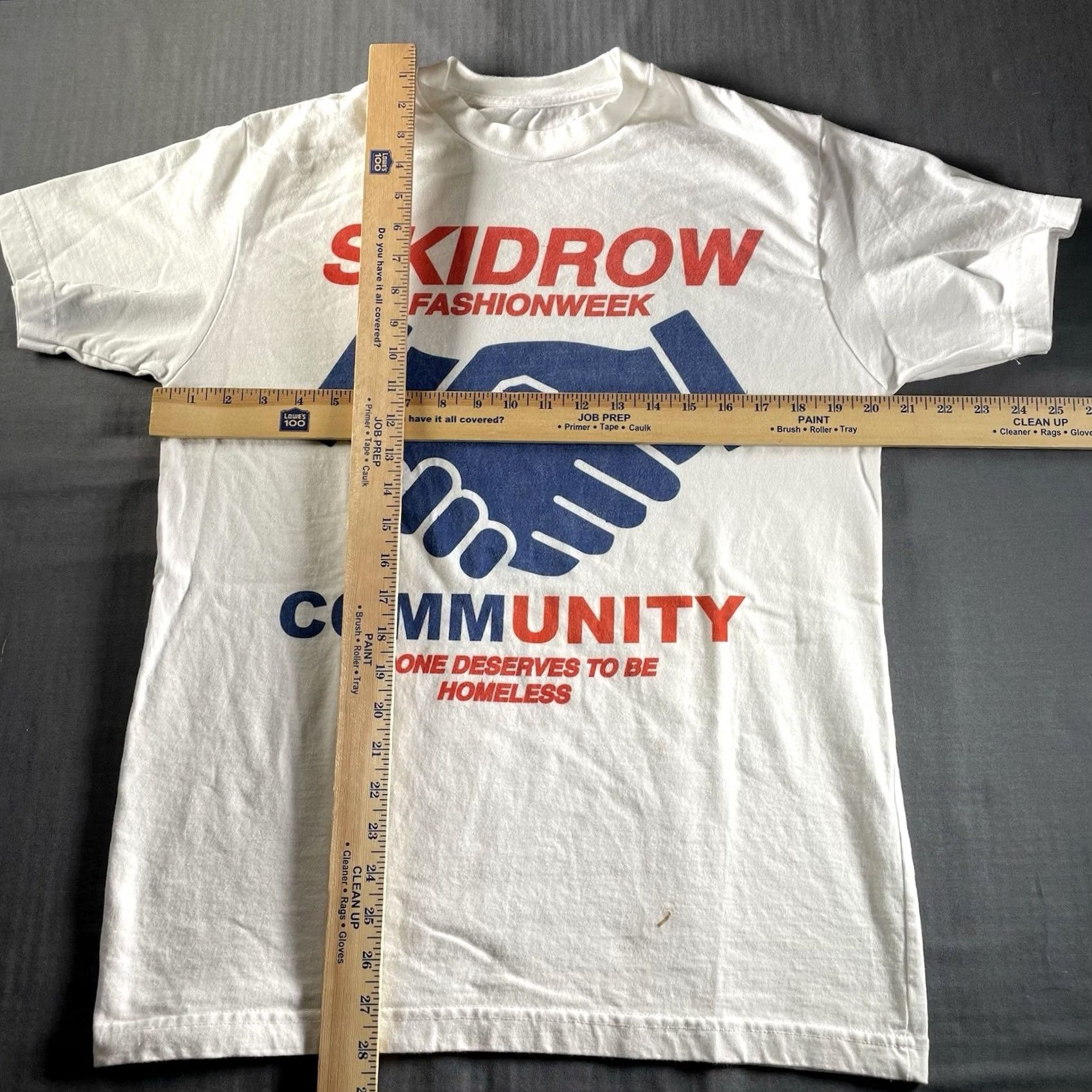 Vintage Skid Row Fashion Week Shirt Mens L White Graphic Print 90s Crew Neck T-Shirt Streetwear Los Angeles Size US L / EU 52-54 / 3 - 4 Thumbnail