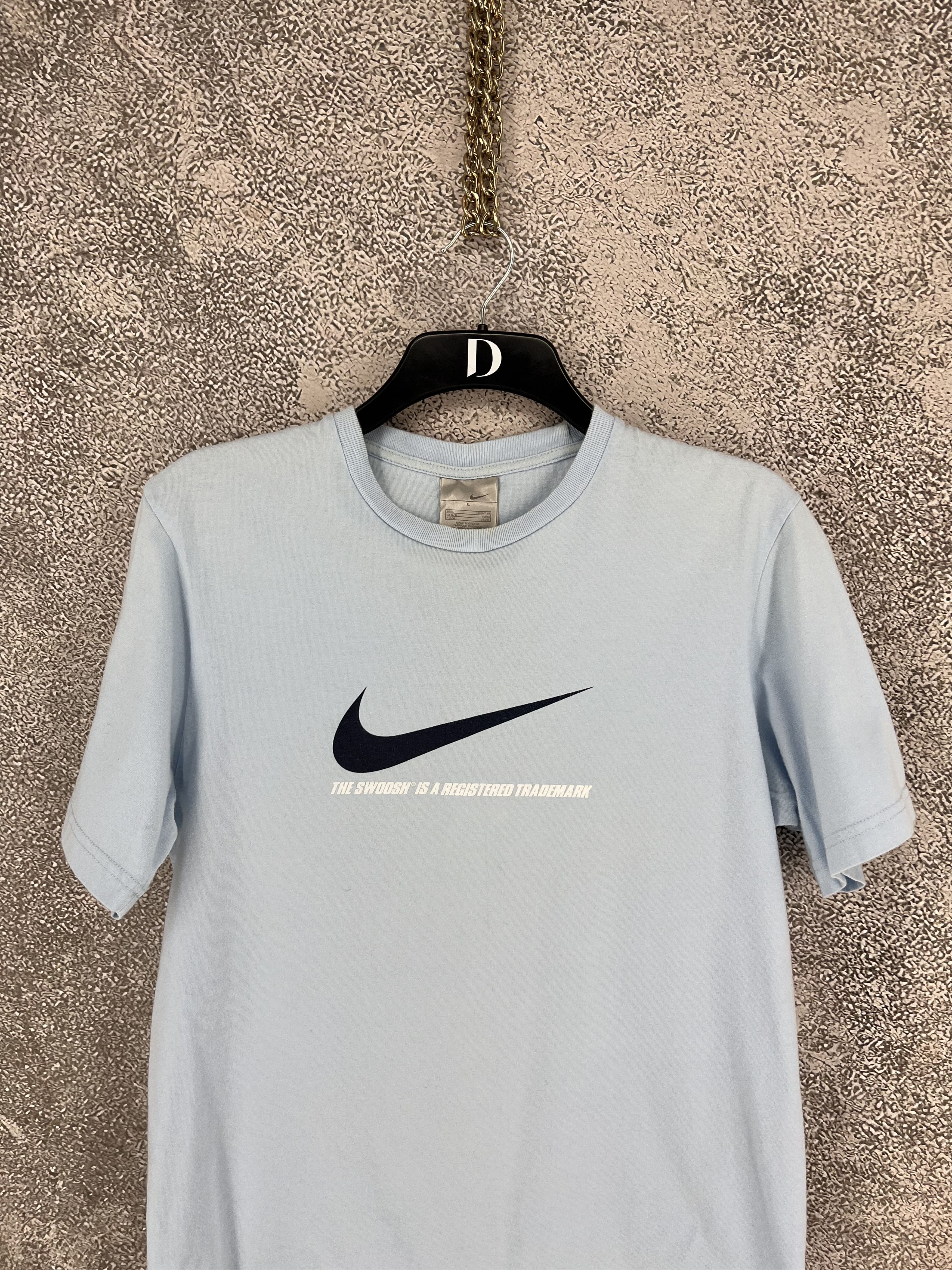 Nike NIKE T-Shirt White Big Blue Logo Size L Original Sportswear Size US L / EU 52-54 / 3 - 5 Thumbnail