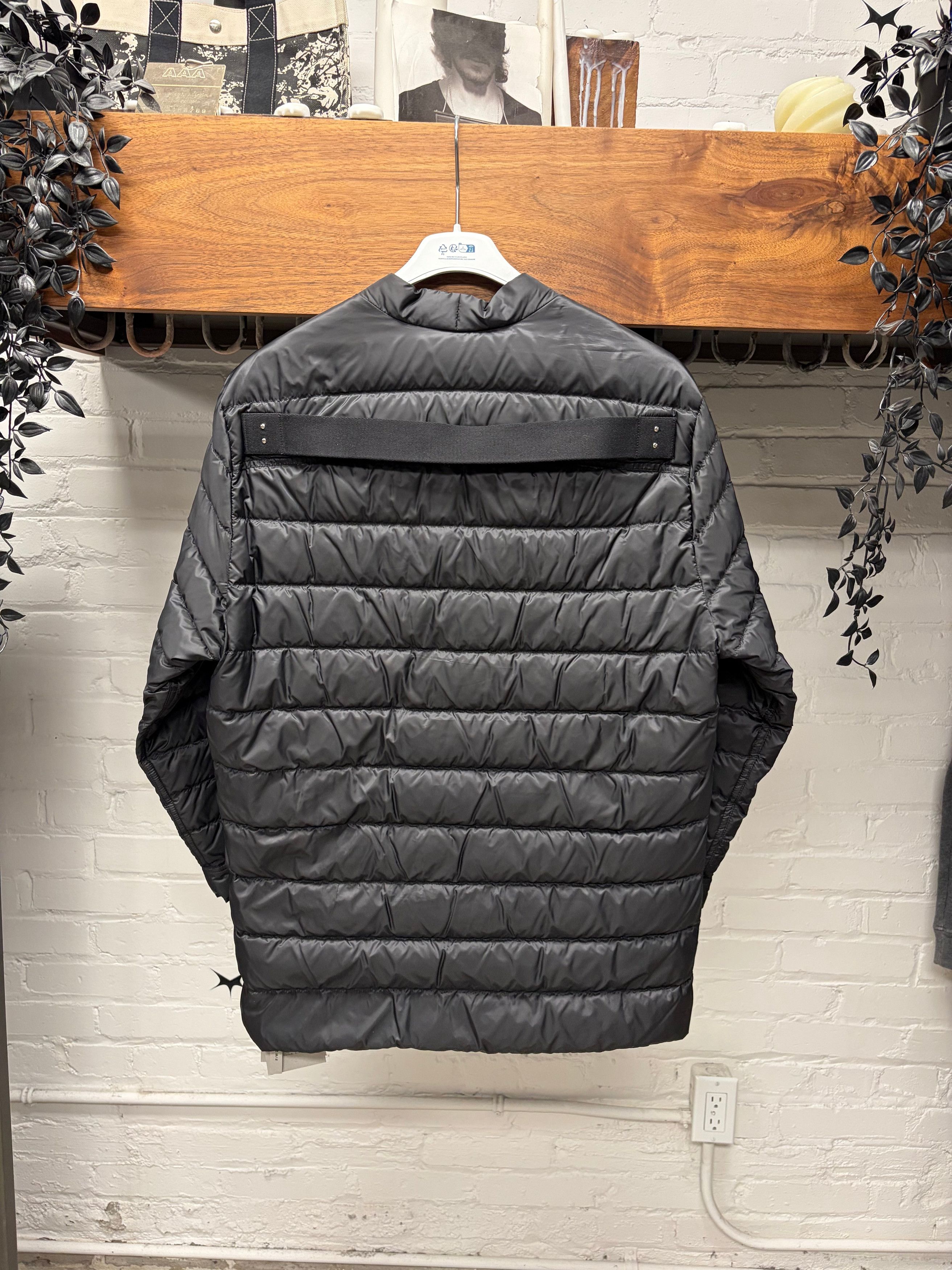 Rick Owens Rick Owens x Moncler Quilted Black Shell Down Filled ‘Outershirt’ with Shoulder Strap Size US XS / EU 42 / 0 - 4 Thumbnail