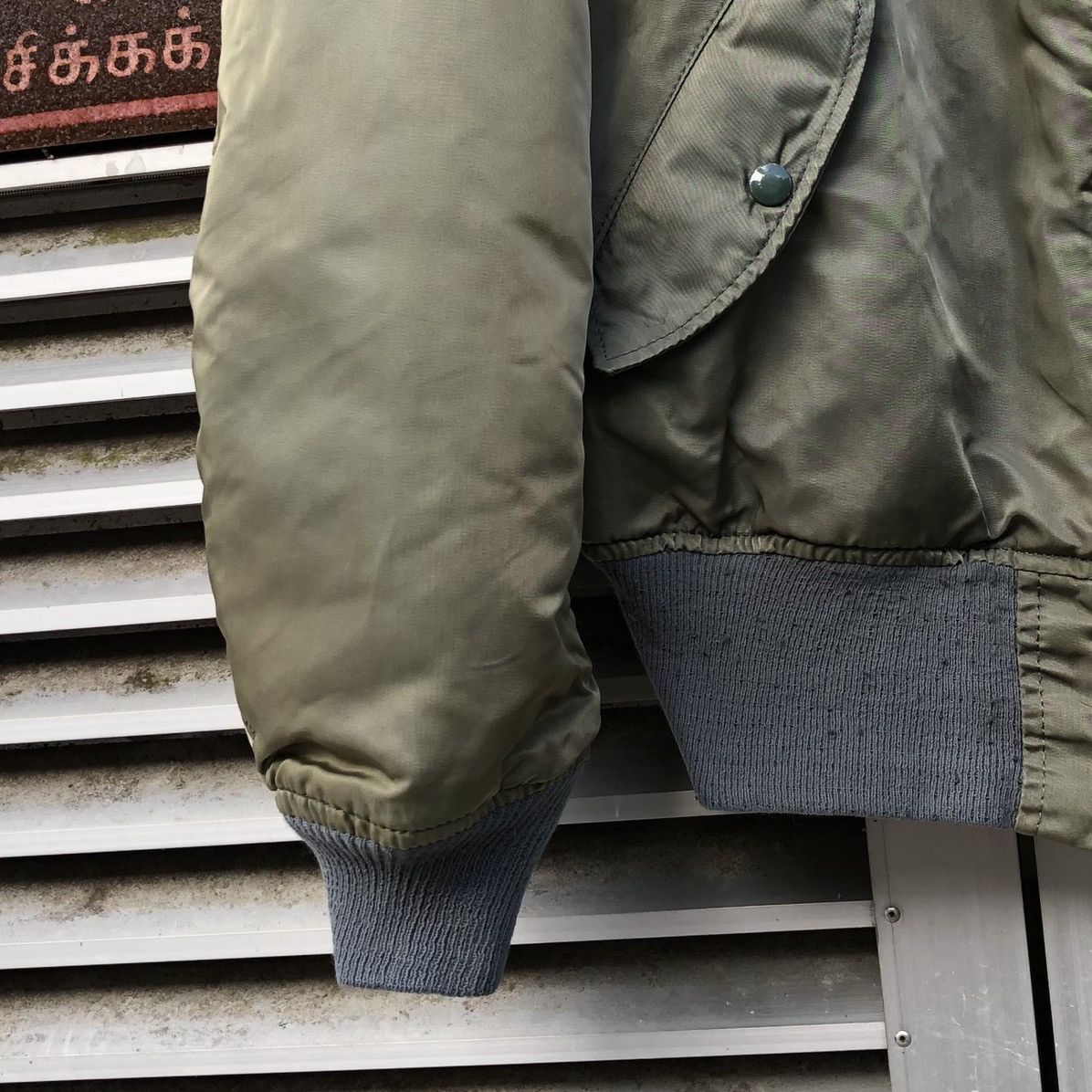 Alpha Industries Alpha Flyer’s Man Intermediate Ma-1 Sun Faded Bomber Jacket Size US L / EU 52-54 / 3 - 5 Thumbnail