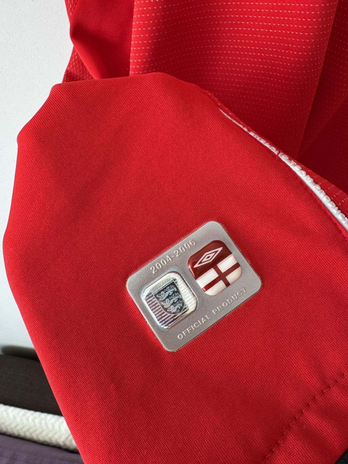 Umbro Vintage England 2004-2005 Away Soccer Jersey Football Shirt Size US M / EU 48-50 / 2 - 11 Thumbnail