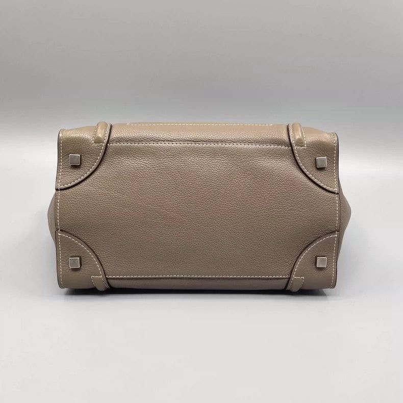 Celine Celine Litchi Leather Smile Tote Bag Size ONE SIZE - 3 Thumbnail