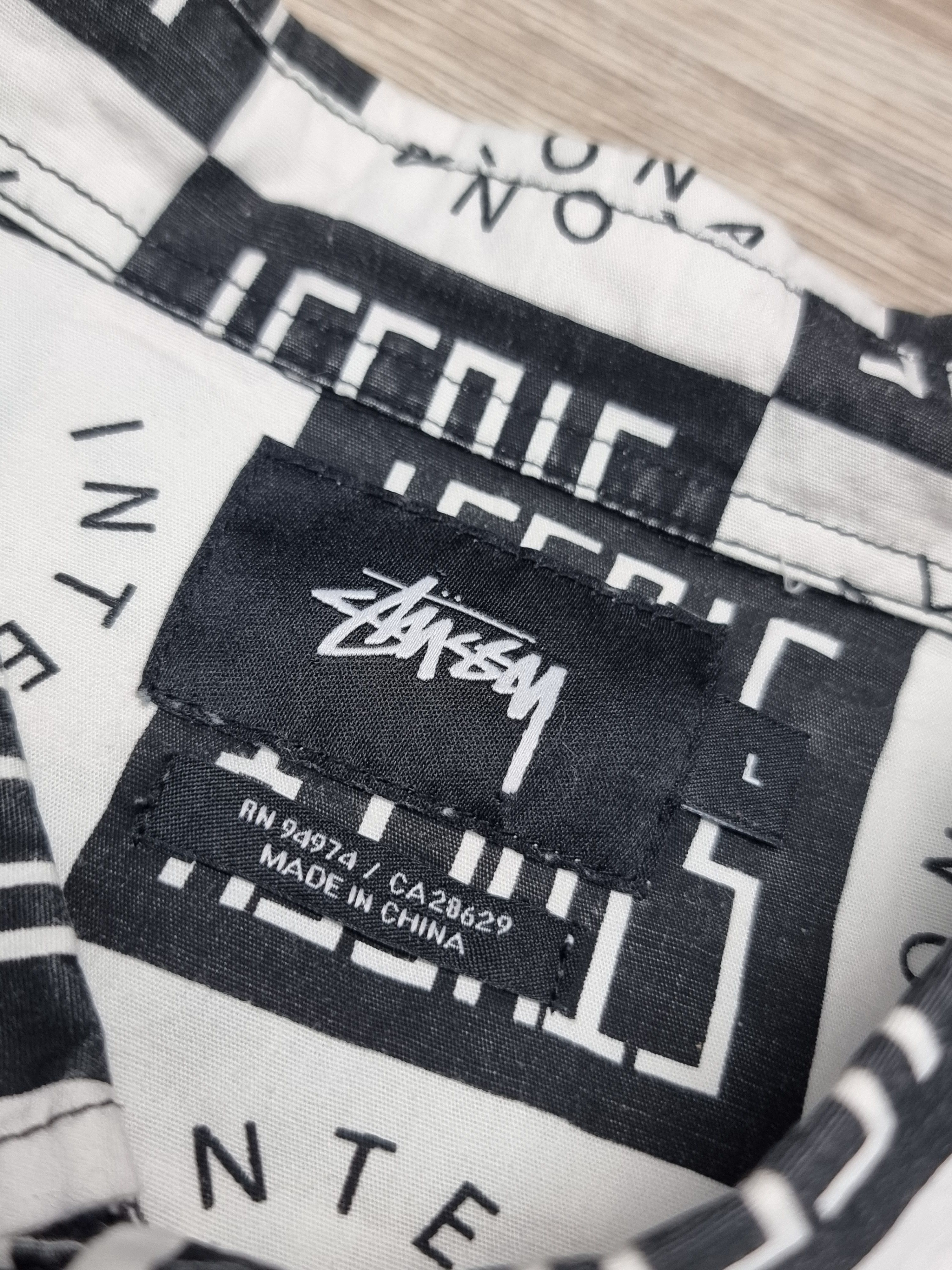 Stussy Stussy monogram logo shirt y2k skateboard Size US L / EU 52-54 / 3 - 3 Thumbnail