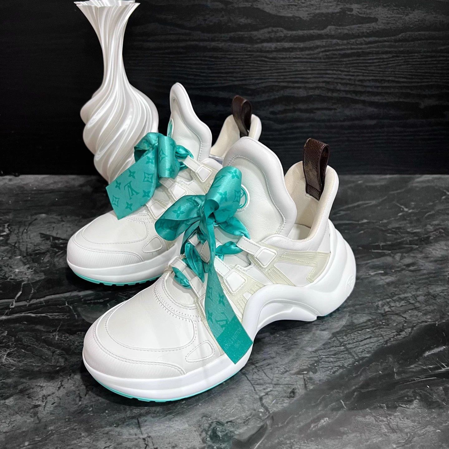 Louis Vuitton Lv Dad Shoe White Green Bow 37 98 New Size US 6 / IT 36 - 1 Thumbnail