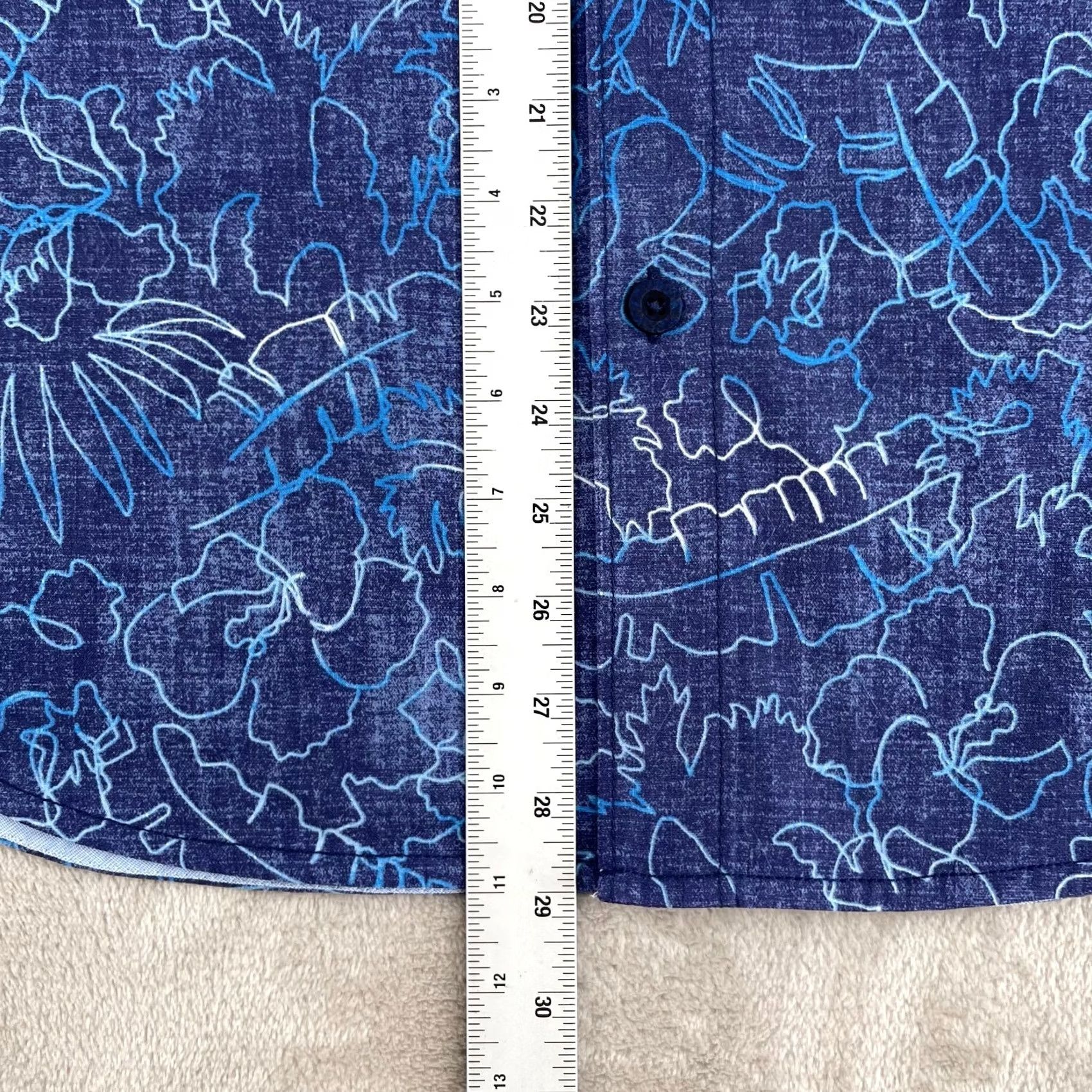 Tommy Bahama Tommy Bahama Between The Vines Shirt Men M Island Zone NWOT Island Navy Blue Silk 70%/Coolmax 30% Floral Short Sleeve Button-Up Collared Classic Mens Size US M / EU 48-50 / 2 - 6 Thumbnail