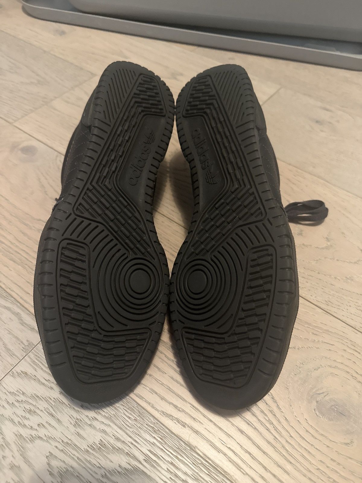 Adidas Yeezy Powerphase CG6420 Size US 12 / EU 45 - 6 Thumbnail