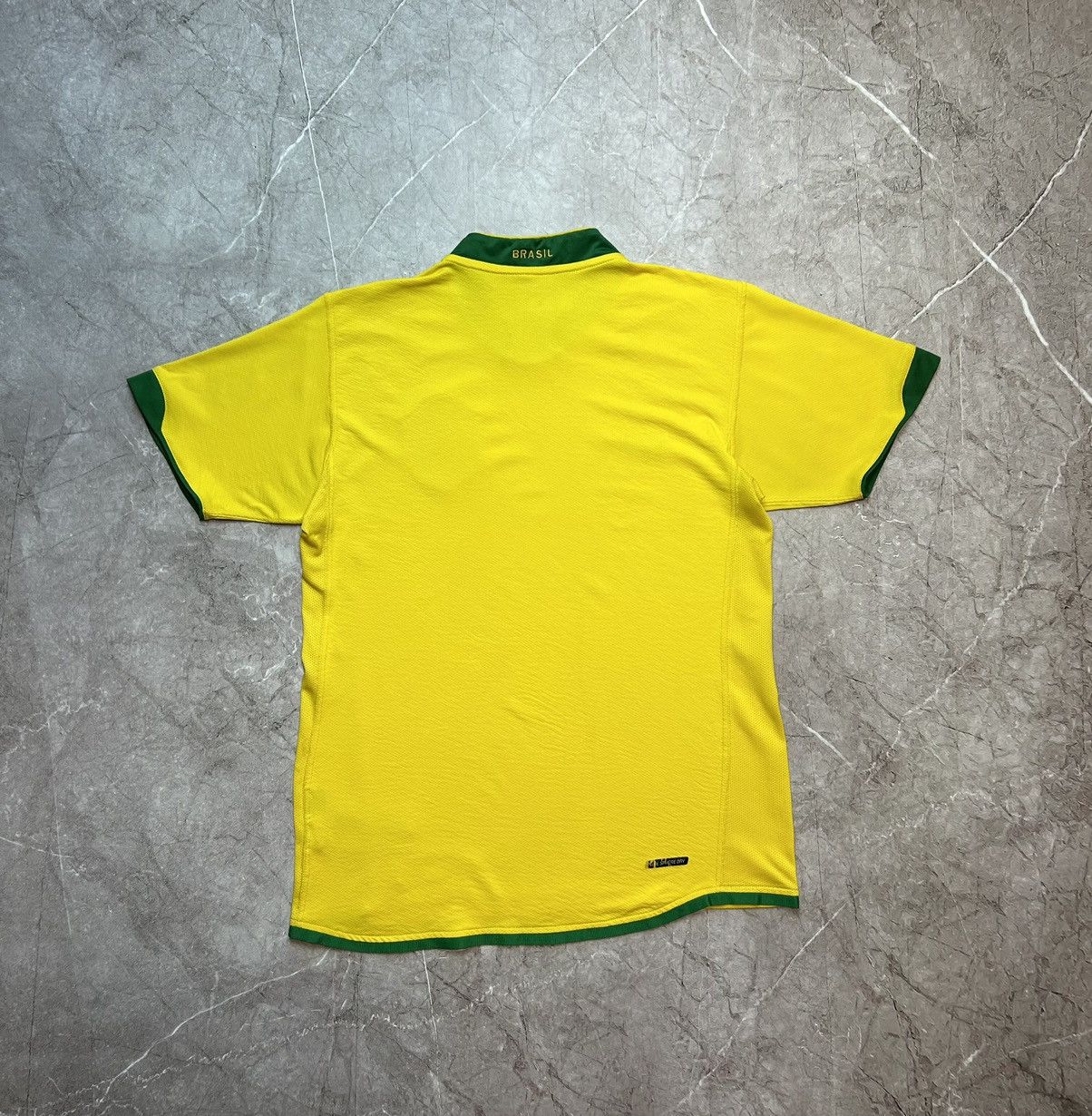 Nike × Vintage Vintage Brazil Soccer Jersey Size US M / EU 48-50 / 2 - 3 Thumbnail