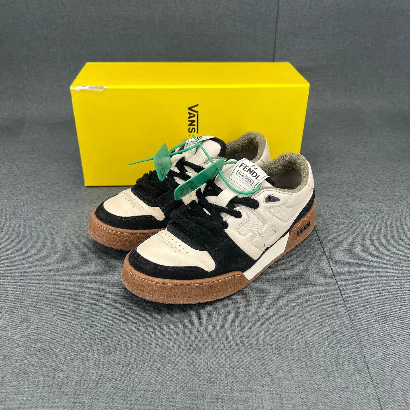 Fendi Fendi Match black and white size 37.5 like new Size US 7 / IT 37 - 1 Thumbnail