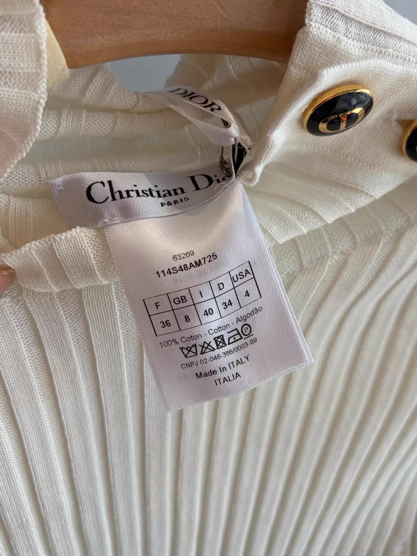 Dior Dior Ivory CD Logo Knit Short Sleeve Tee 36 NWOT Size XS / US 0-2 / IT 36-38 - 4 Thumbnail