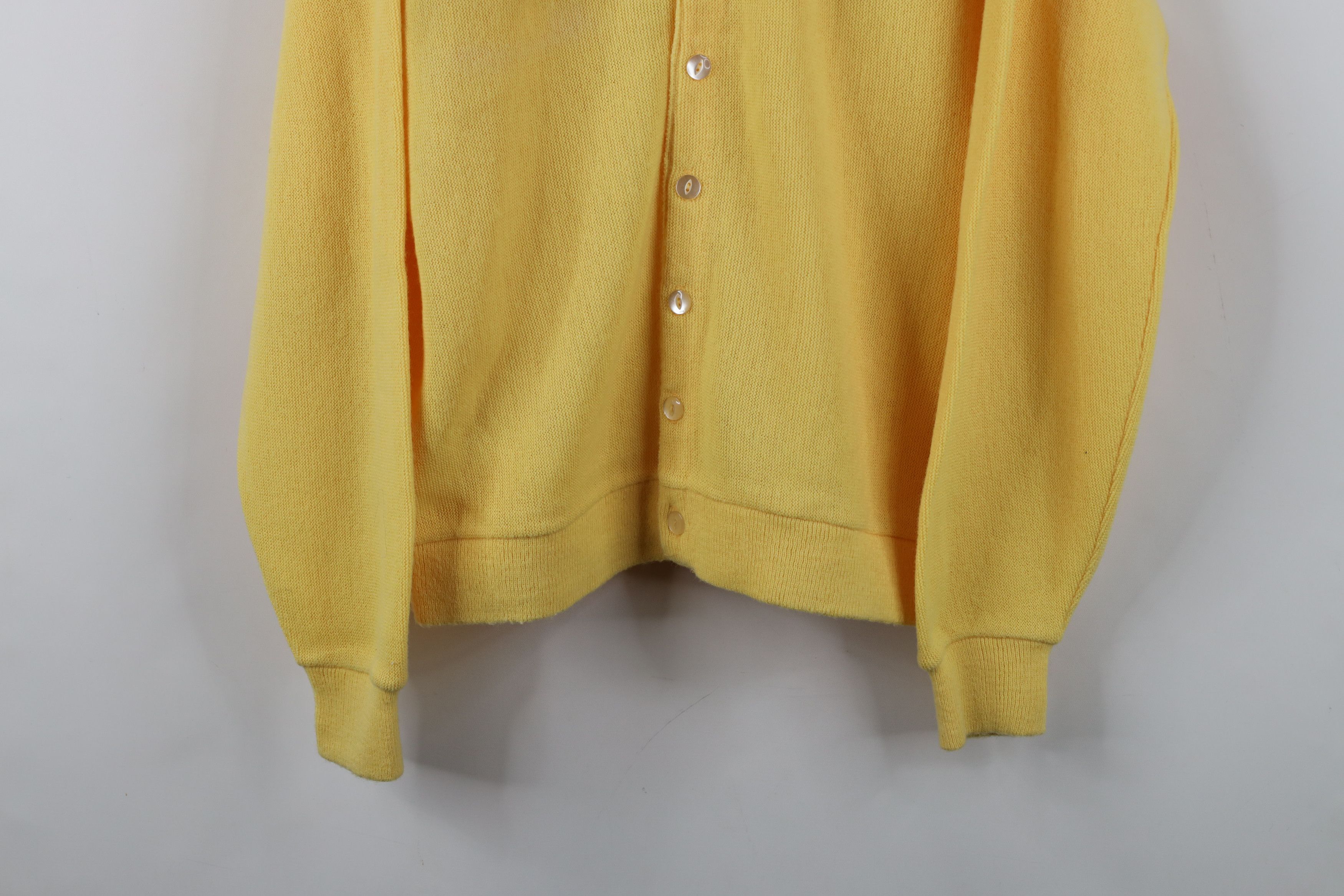 Vintage Vintage 70s Steelers Football Knit Cardigan Sweater USA Size US L / EU 52-54 / 3 - 3 Thumbnail