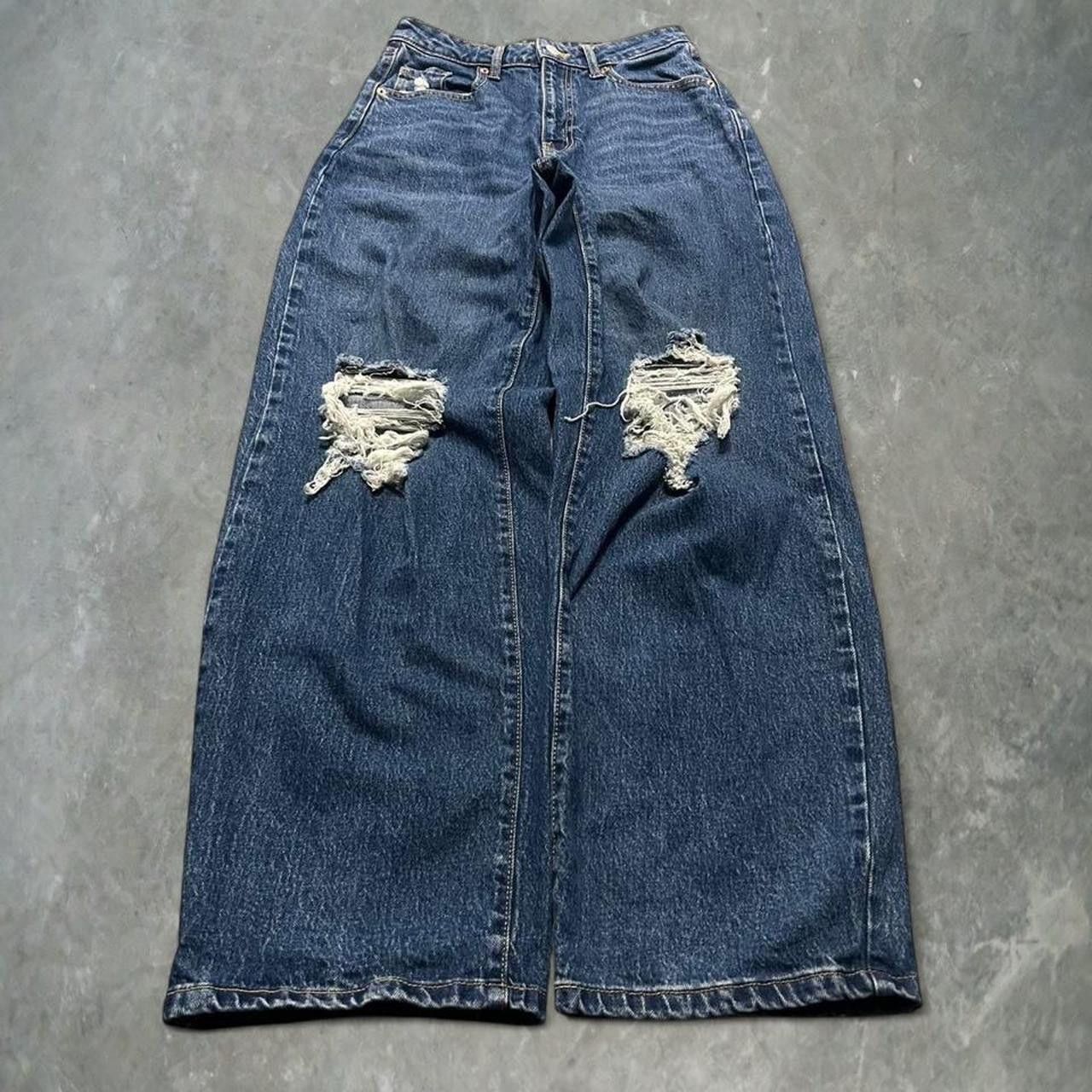 Vintage Crazy Vintage Y2K/2000s Super high-rise Baggy Dark wash Ripped Distressed Denim Jeans! Size US 26 / EU 42 - 1 Thumbnail
