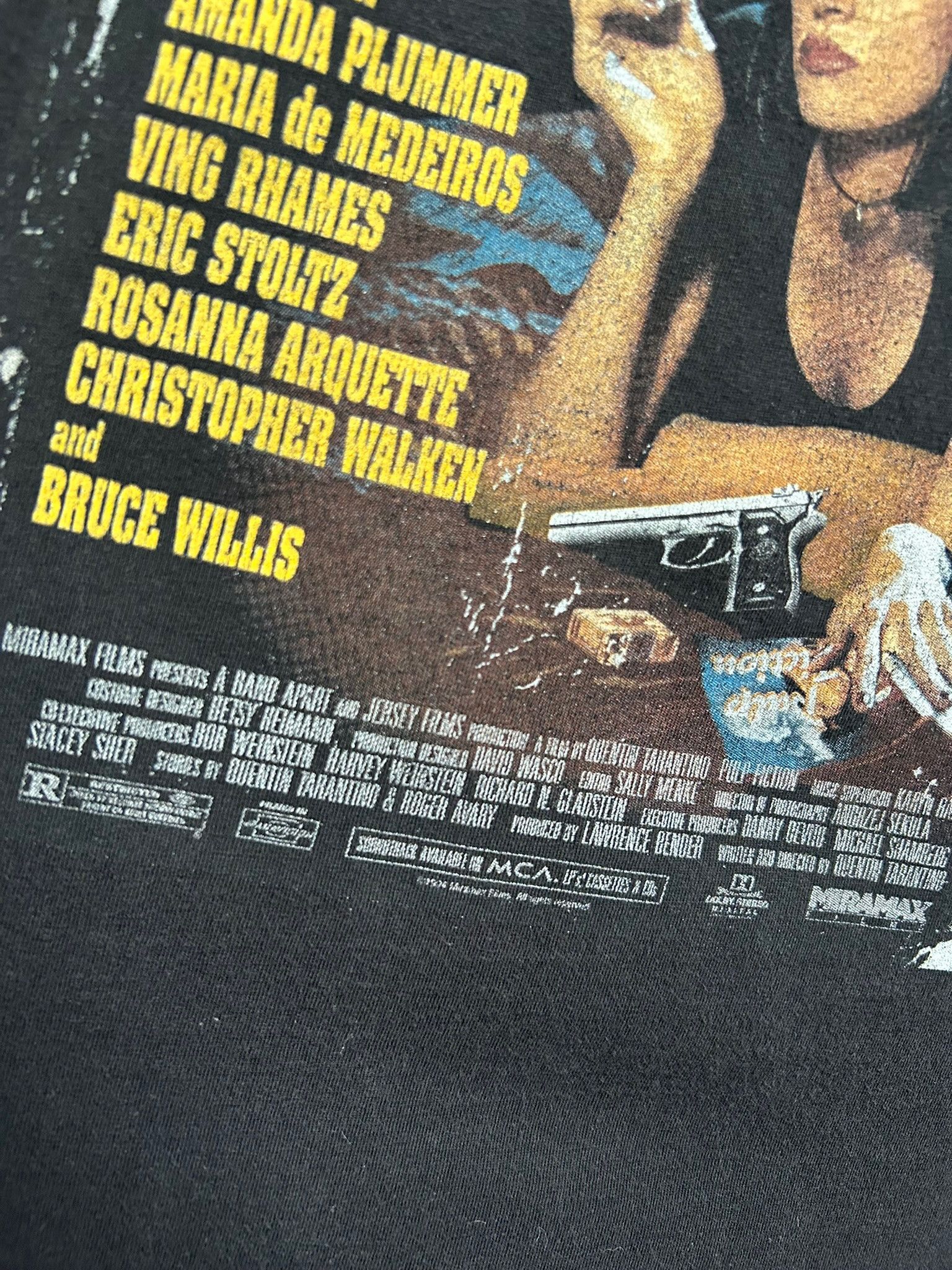 Vintage Vintage 2000s Pulp Fiction Quentin Tarantino Movie T-shirt Size US XXL / EU 58 / 5 - 6 Thumbnail