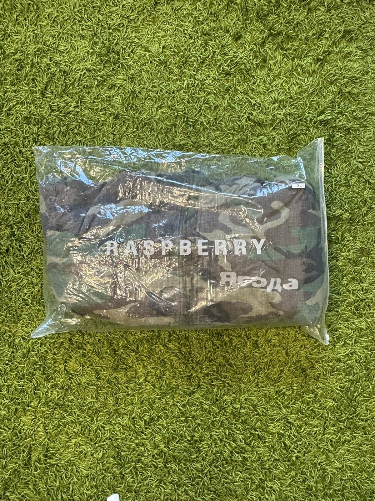The GV Gallery Raspberry Hills New Castle Jacket Size US XL / EU 56 / 4 - 1 Thumbnail