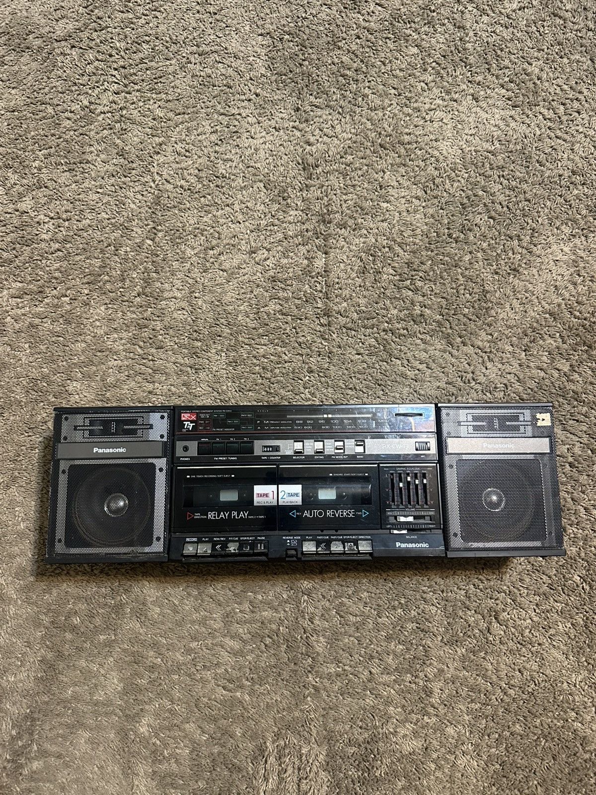 Nike Vintage PANASONIC RX-CW43 AM/FM radio boombox Size US L / EU 52-54 / 3 - 1 Thumbnail