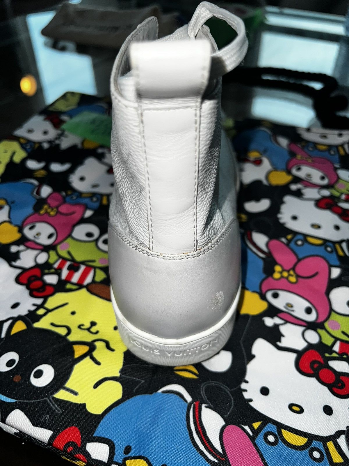 Louis Vuitton SS2017 Louis Vuitton Classic Monogram High-Tops Size US 9.5 / IT 39.5 - 7 Thumbnail