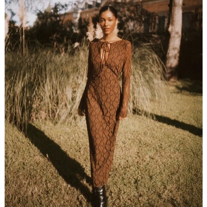 long brown dress wedding guest Thelma Floral Textured Maxi men's dress shoe Color:VIntage Mauve fabric is not transparent Ivory Flower Girl dress