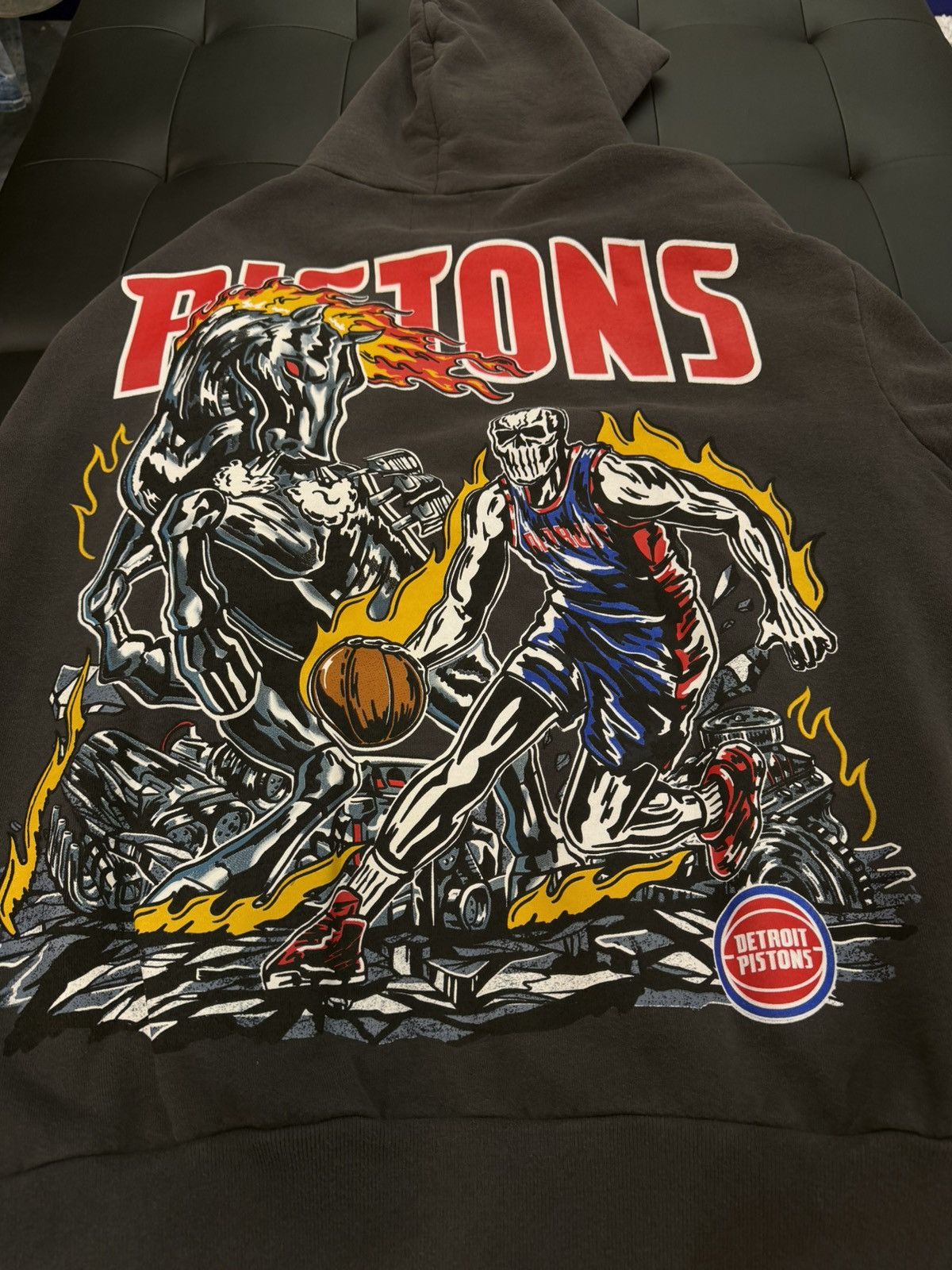NBA × Warren Lotas Size XL - Warren Lotas x Detroit Pistons Horsepower Size US XL / EU 56 / 4 - 8 Thumbnail