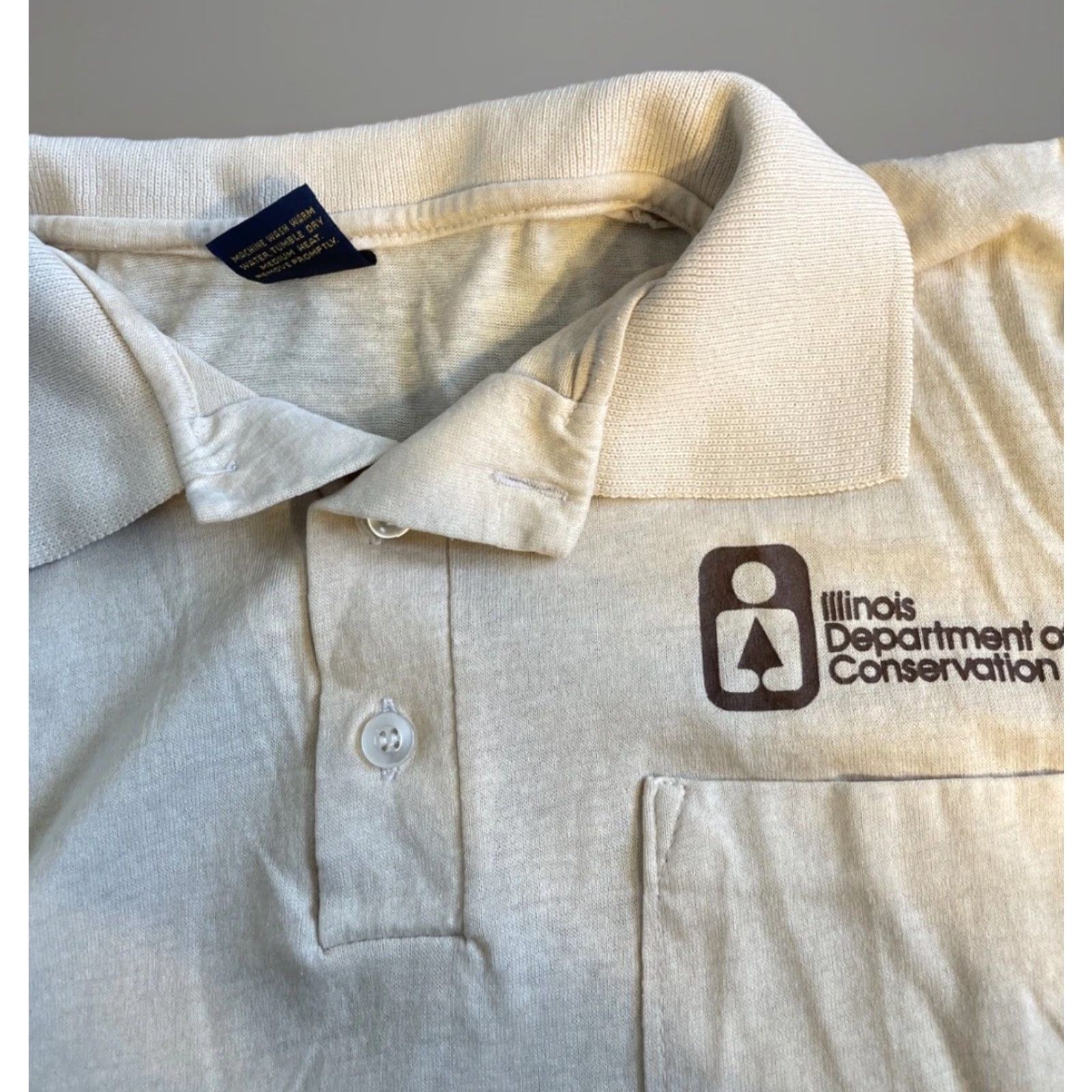 Vintage VINTAGE Illinois Department Of Conservation Volunteer Polo Shirt XL Collared Beige Men Polo XL Shirt Size US XL / EU 56 / 4 - 4 Thumbnail