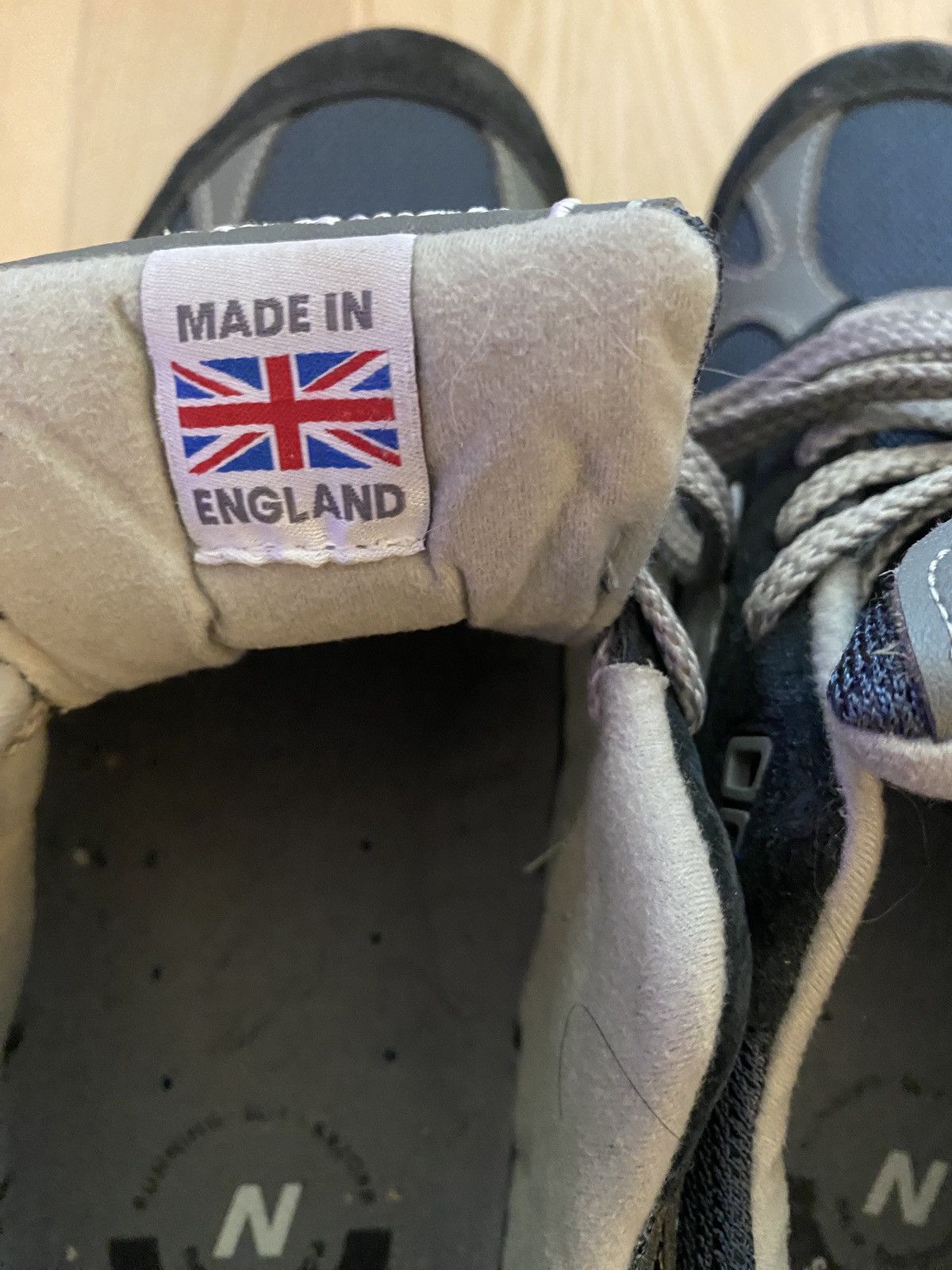 New Balance New Balance 991NV Made in England sz 8.5 Size US 8.5 / EU 41-42 - 6 Thumbnail