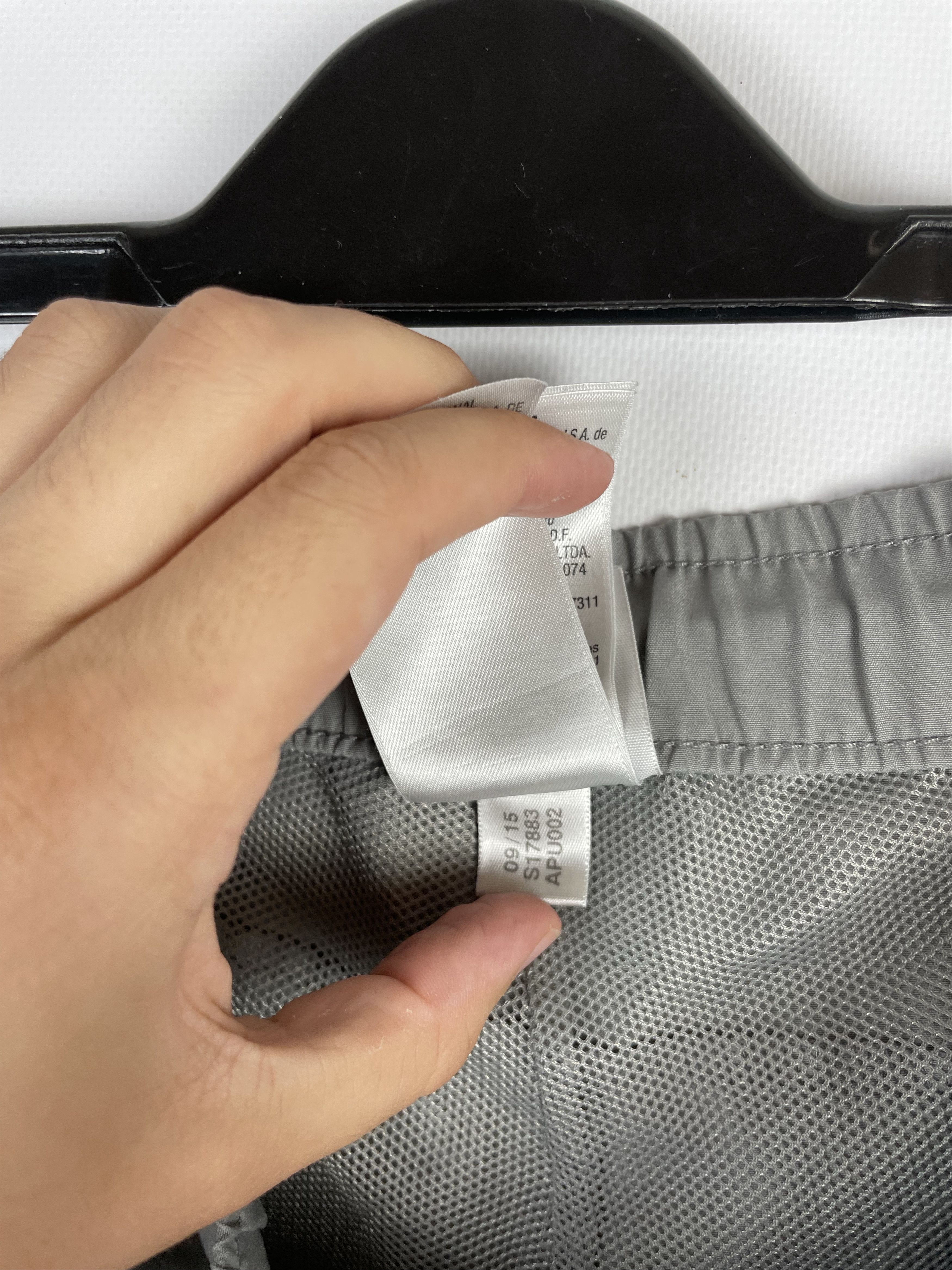 Adidas Vintage Adidas Shorts Y2k Size US 34 / EU 50 - 7 Thumbnail