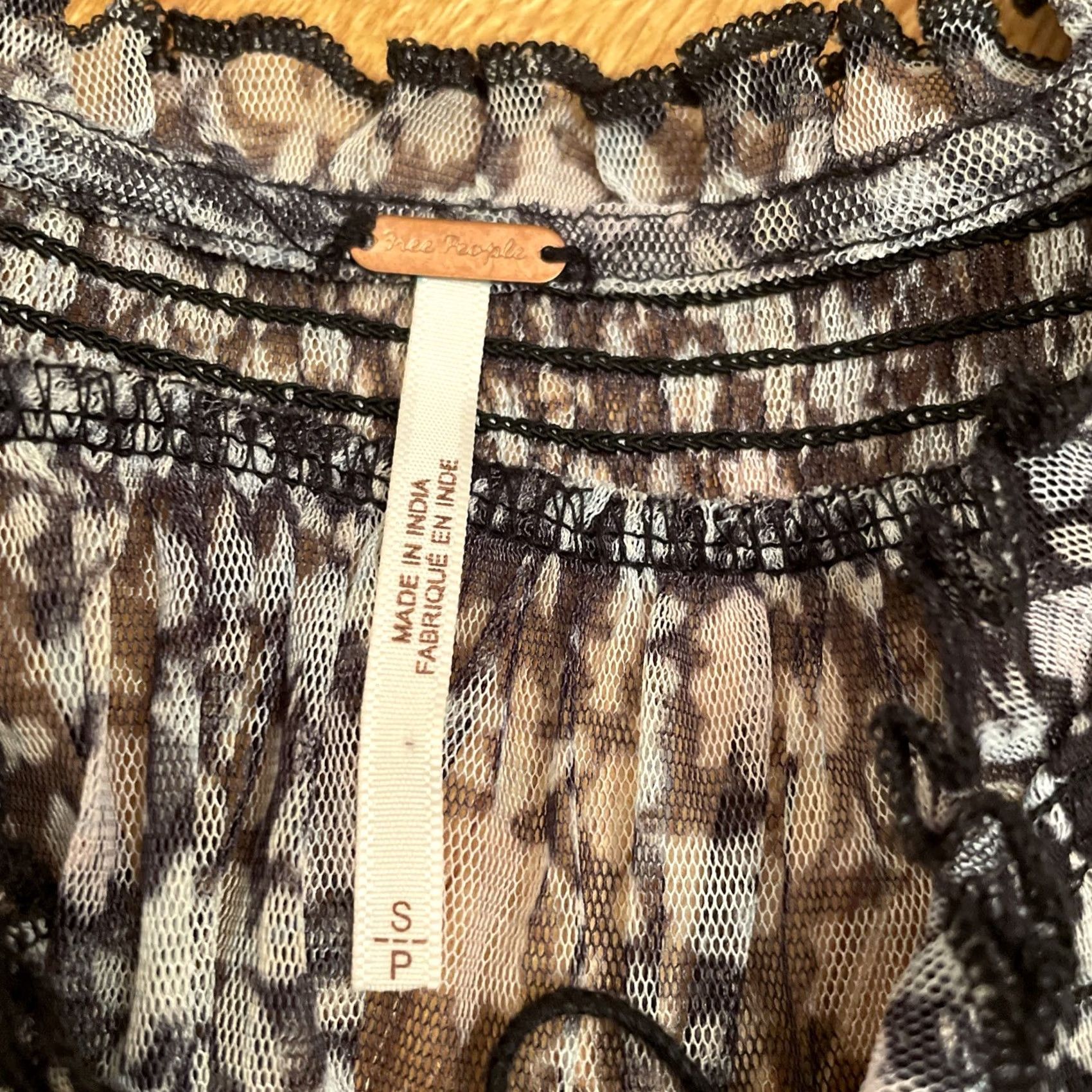 Free People Free People Blouse Shirt Women S Floral Print Sheer Cropped Balloon Sleeve Gray Blue Smocked Beatrice Puffy Small Size S / US 4 / IT 40 - 5 Thumbnail