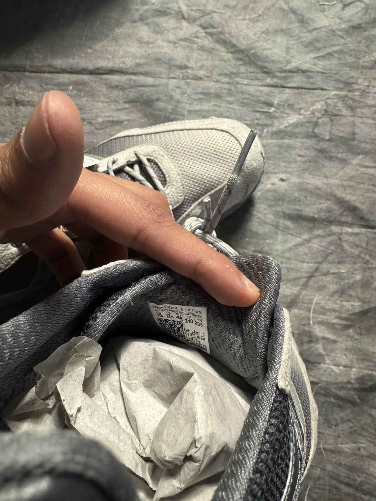 Adidas F&F Concept (K) x Adidas Adizero Adios OG SAMPLE Size US 13 / EU 46 - 8 Thumbnail