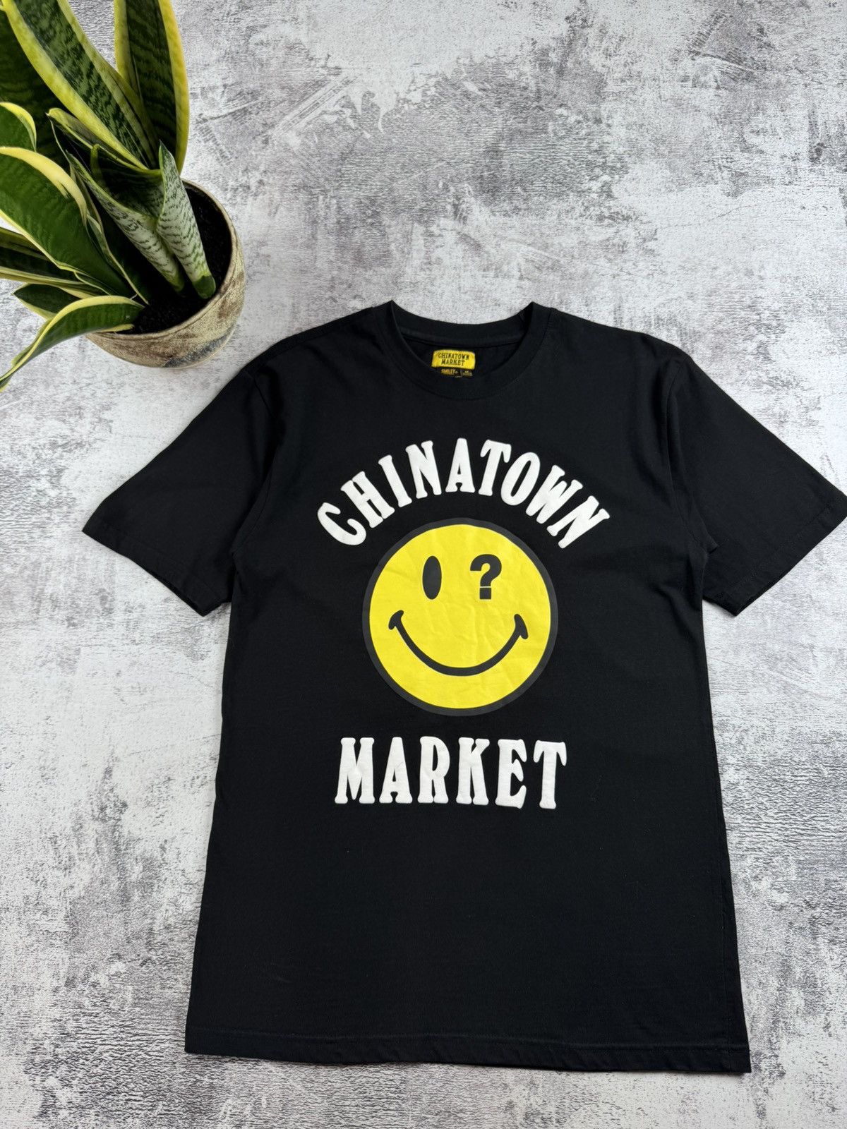 Japanese Brand Chinatown Market Smiley Men’s Medium Black Hip Hop Rap Cotton T Shirt Tee Jersey Size US M / EU 48-50 / 2 - 4 Thumbnail