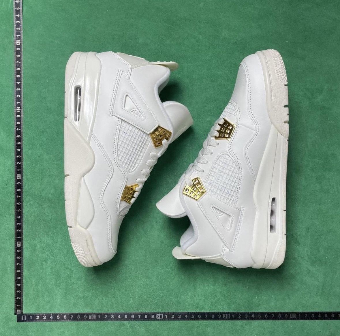Jordan Brand Nike Air Jordan 4 Retro Metallic Gold Size US 11 / EU 44 - 3 Thumbnail