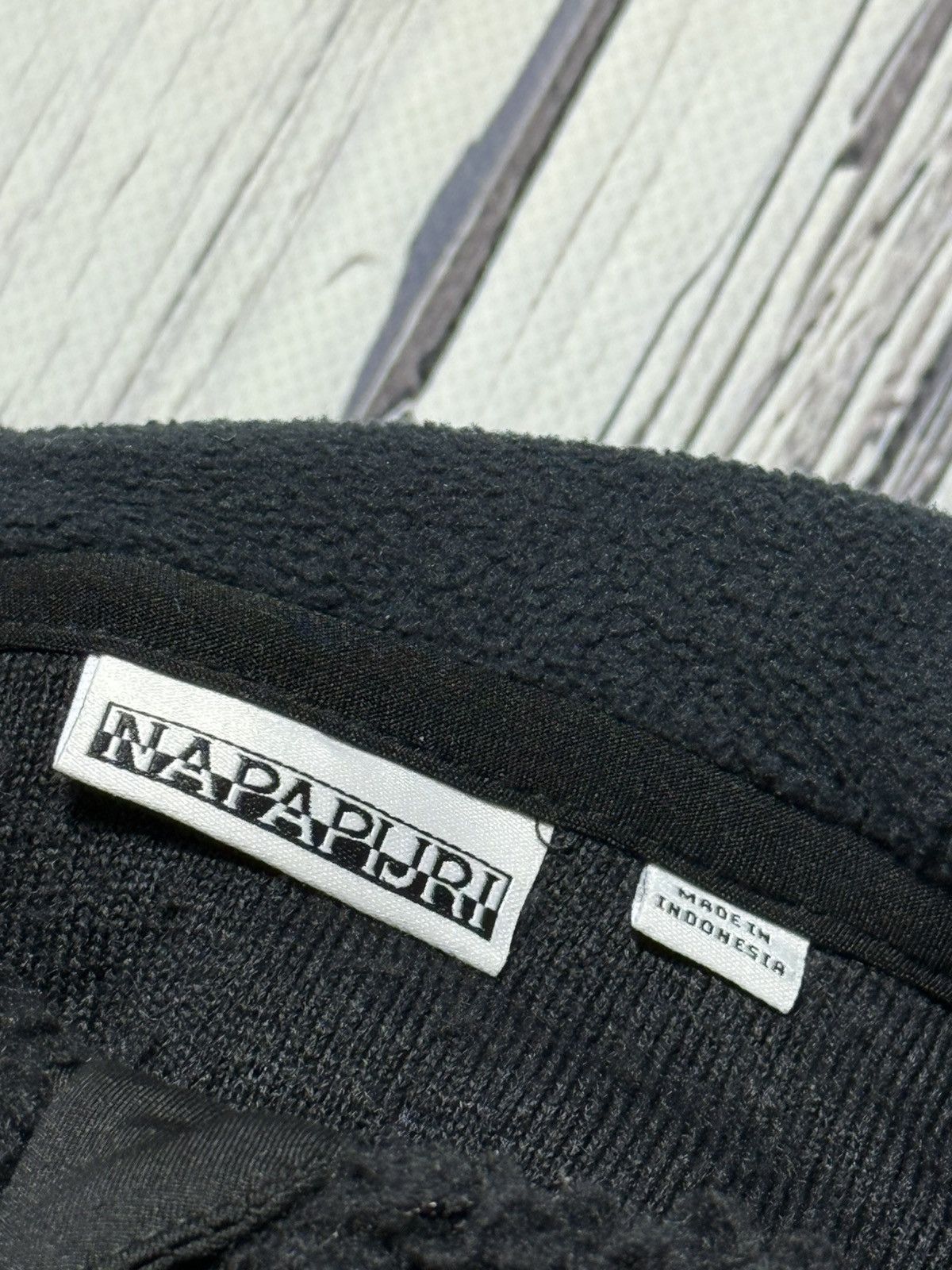 Napapijri Napapijri jacket sherpa anorak original m size fleece Size US M / EU 48-50 / 2 - 3 Thumbnail