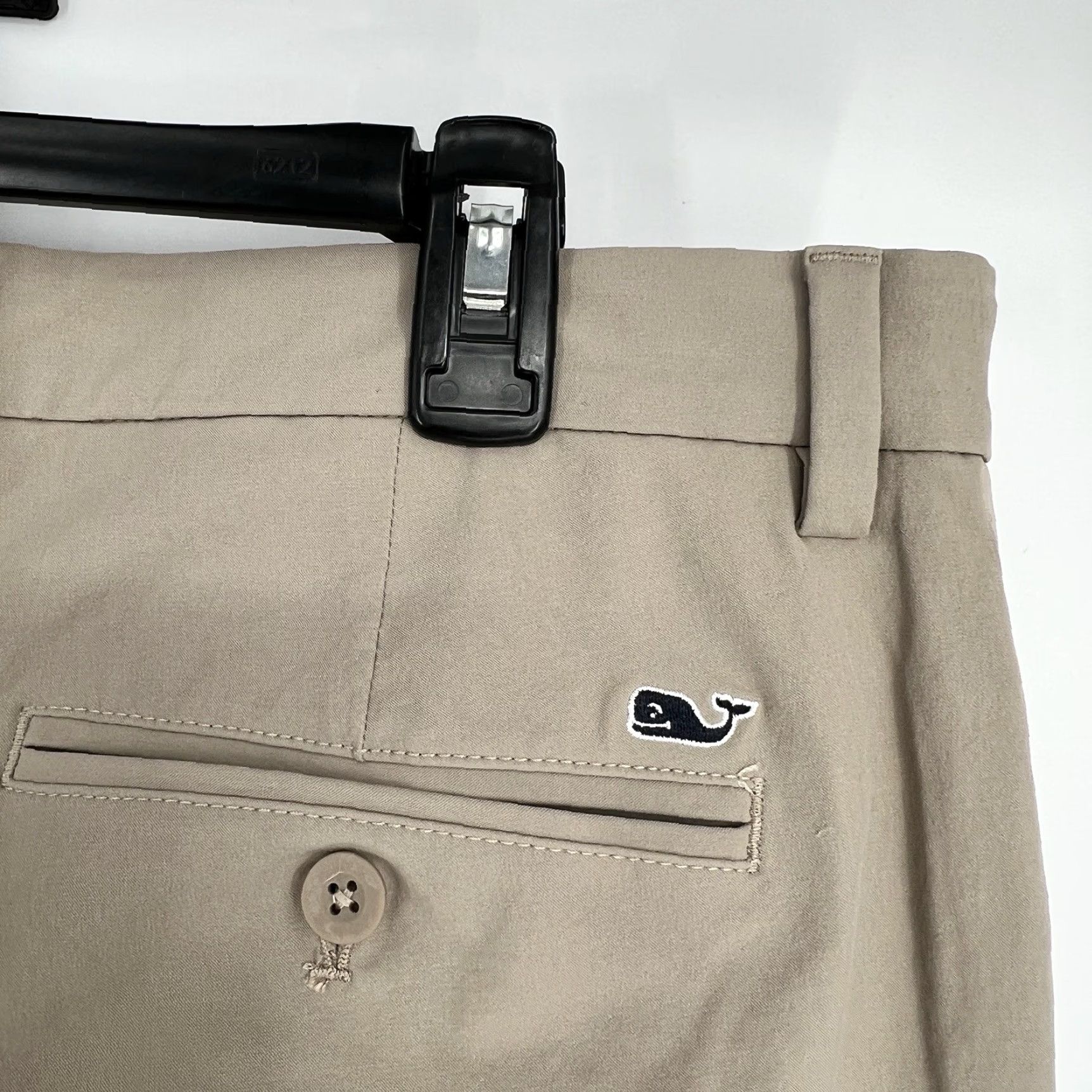 Vineyard Vines Vineyard Vines Pants Men Size 36x32 Golf Performance Stretch Chino Beige Flat Front Straight Leg Logo Accents Size US 36 / EU 52 - 3 Thumbnail