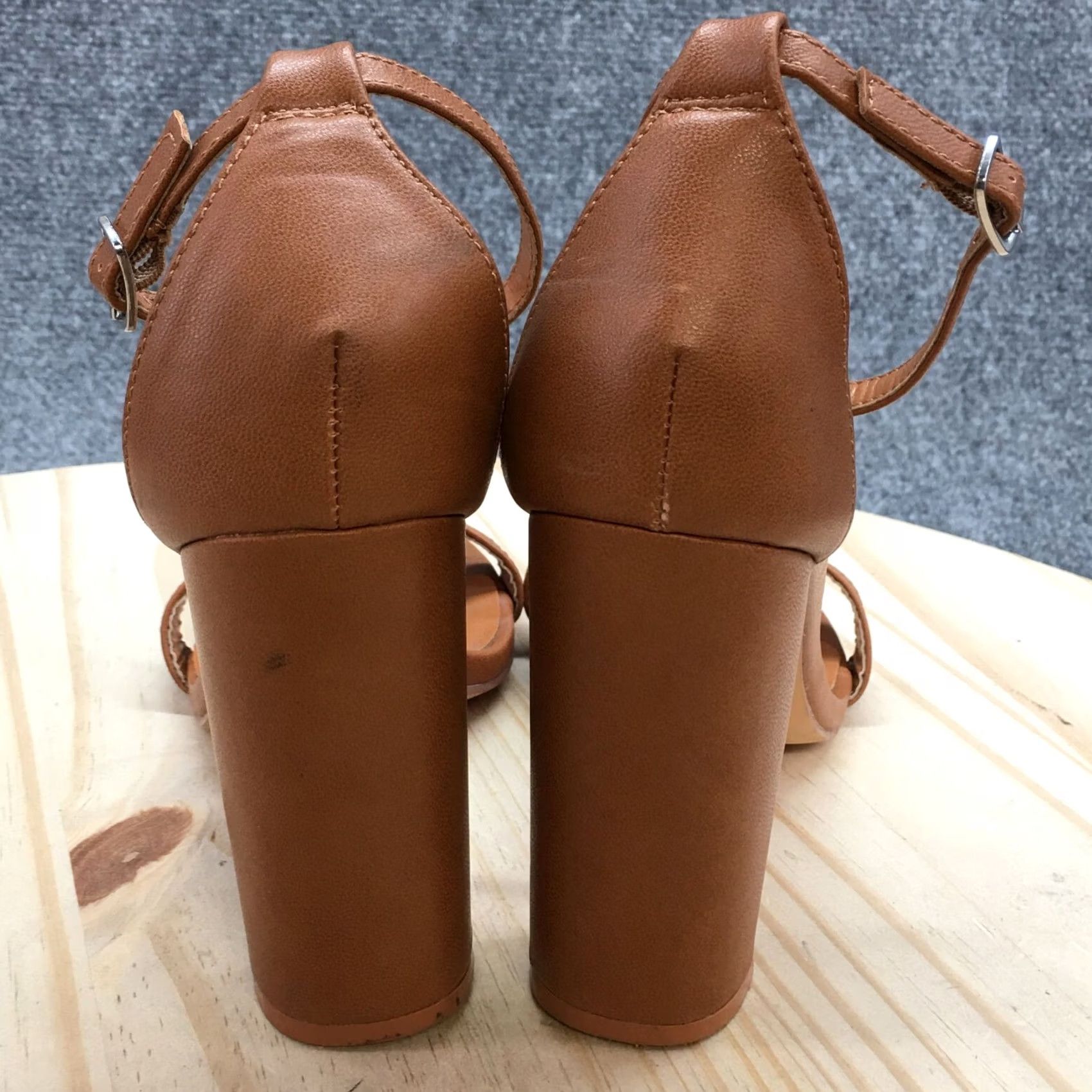 Lulus Lulus Pump Heels Womens 7M Brown Taylor Naked Ankle Strap Slip-On Casual Leather Sandal Size US 7 / IT 37 - 7 Thumbnail