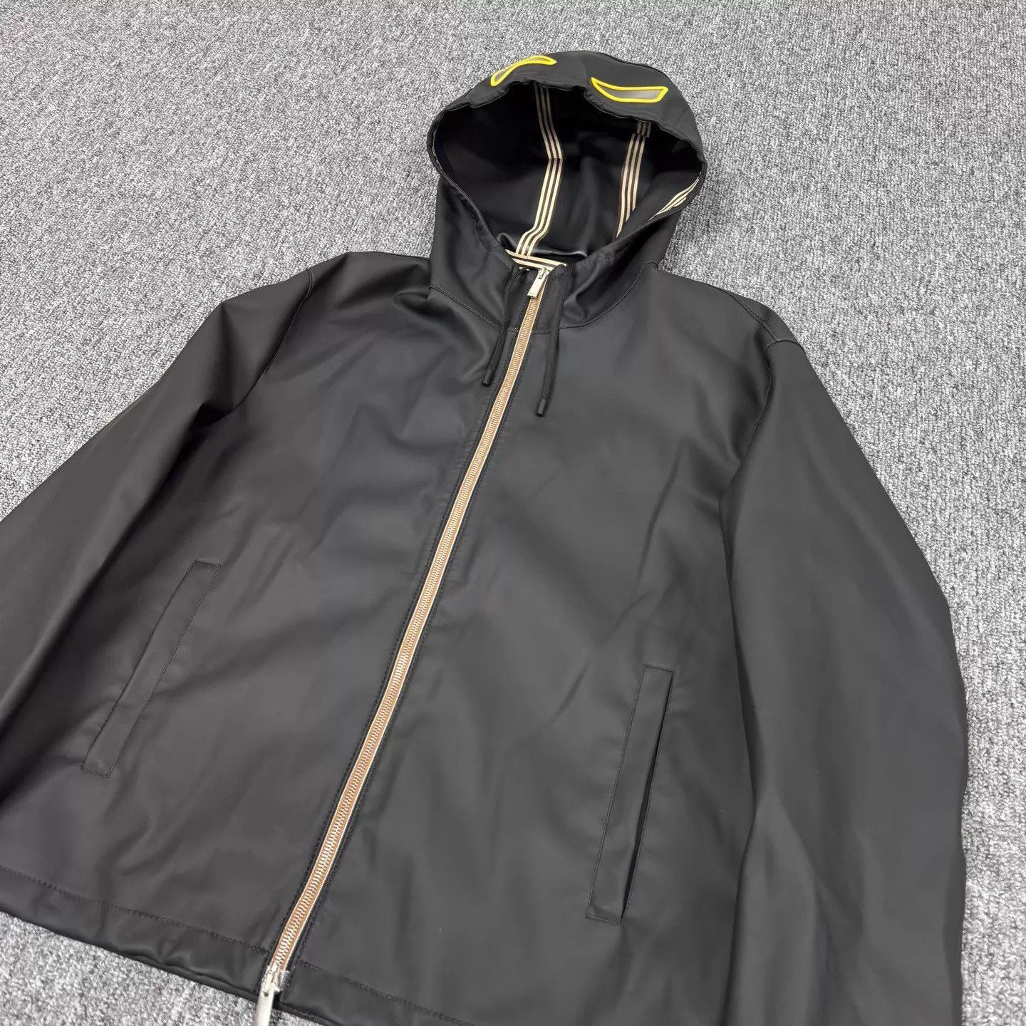 Fendi Fendi Hooded Monster Eyes Full Print Lining Zip Jacket 46 Size US S / EU 44-46 / 1 - 3 Thumbnail