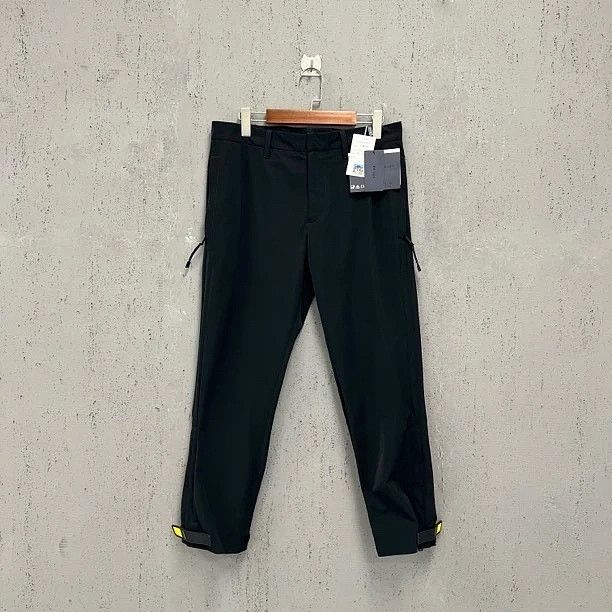 Prada Prada Black Casual Pants Size 32 Size US 32 / EU 48 - 1 Thumbnail