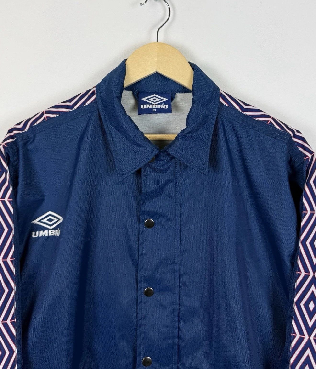 Umbro Vintage Umbro Full Zip Windbreaker Coach Jacket Size S Blue Size US S / EU 44-46 / 1 - 2 Thumbnail