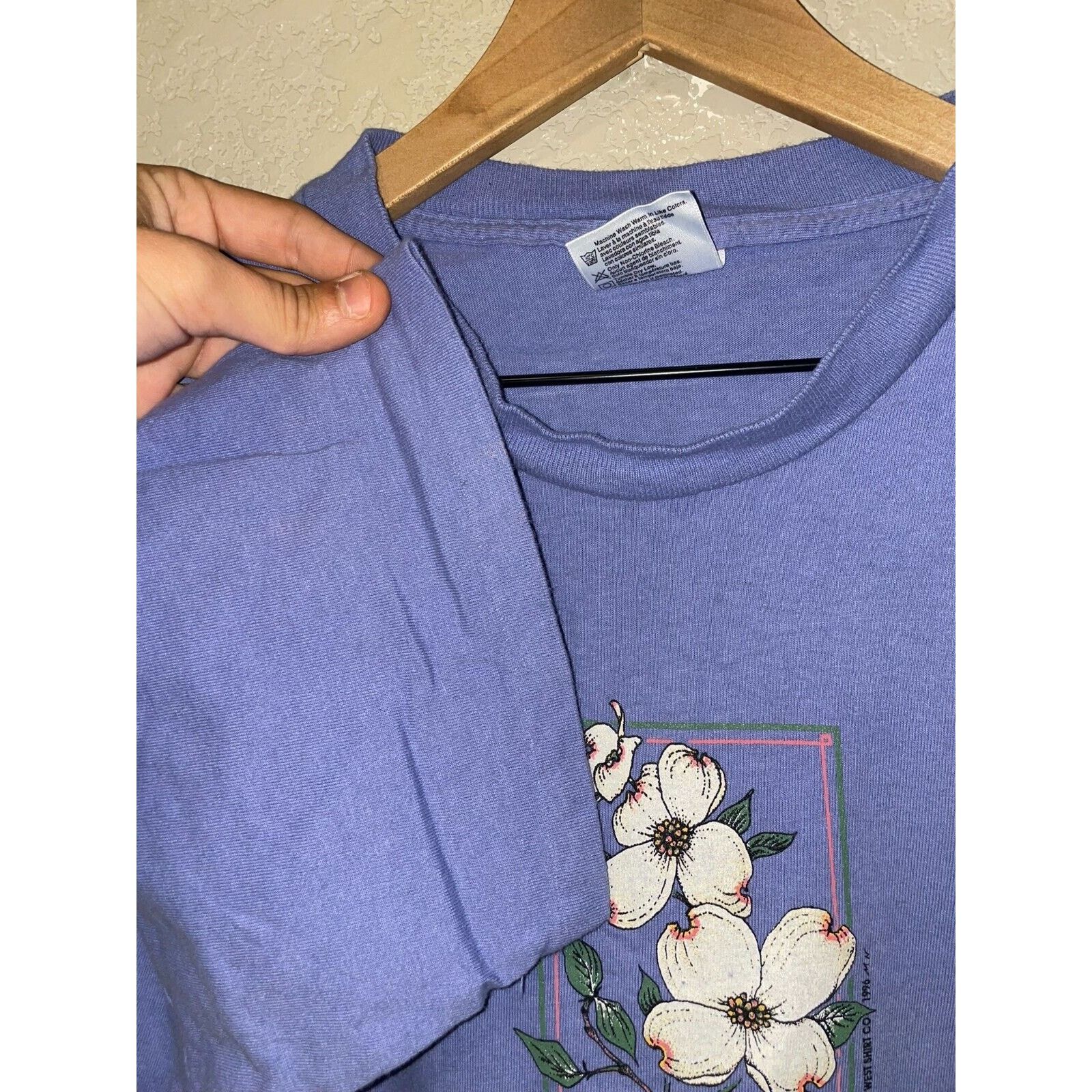 Vintage Vintage Virginia Flower Shirt Flowering Dogwood Blue Tee 90s Size US L / EU 52-54 / 3 - 6 Thumbnail