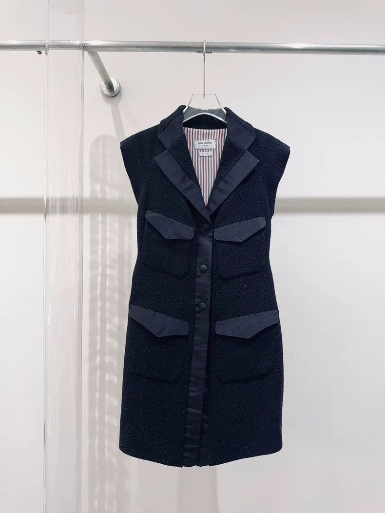 Thom Browne Thom Browne A dress with a vest Size S / US 4 / IT 40 - 1 Thumbnail