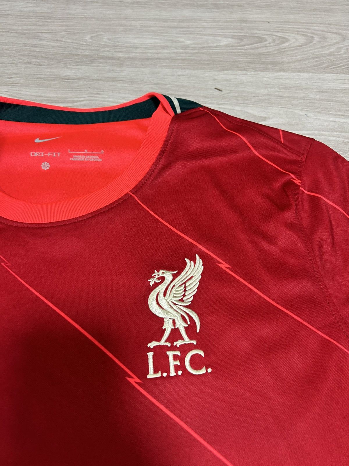 Nike Liverpool 2021/22 Home Football Shirt Nike Soccer Jersey Size US L / EU 52-54 / 3 - 3 Thumbnail