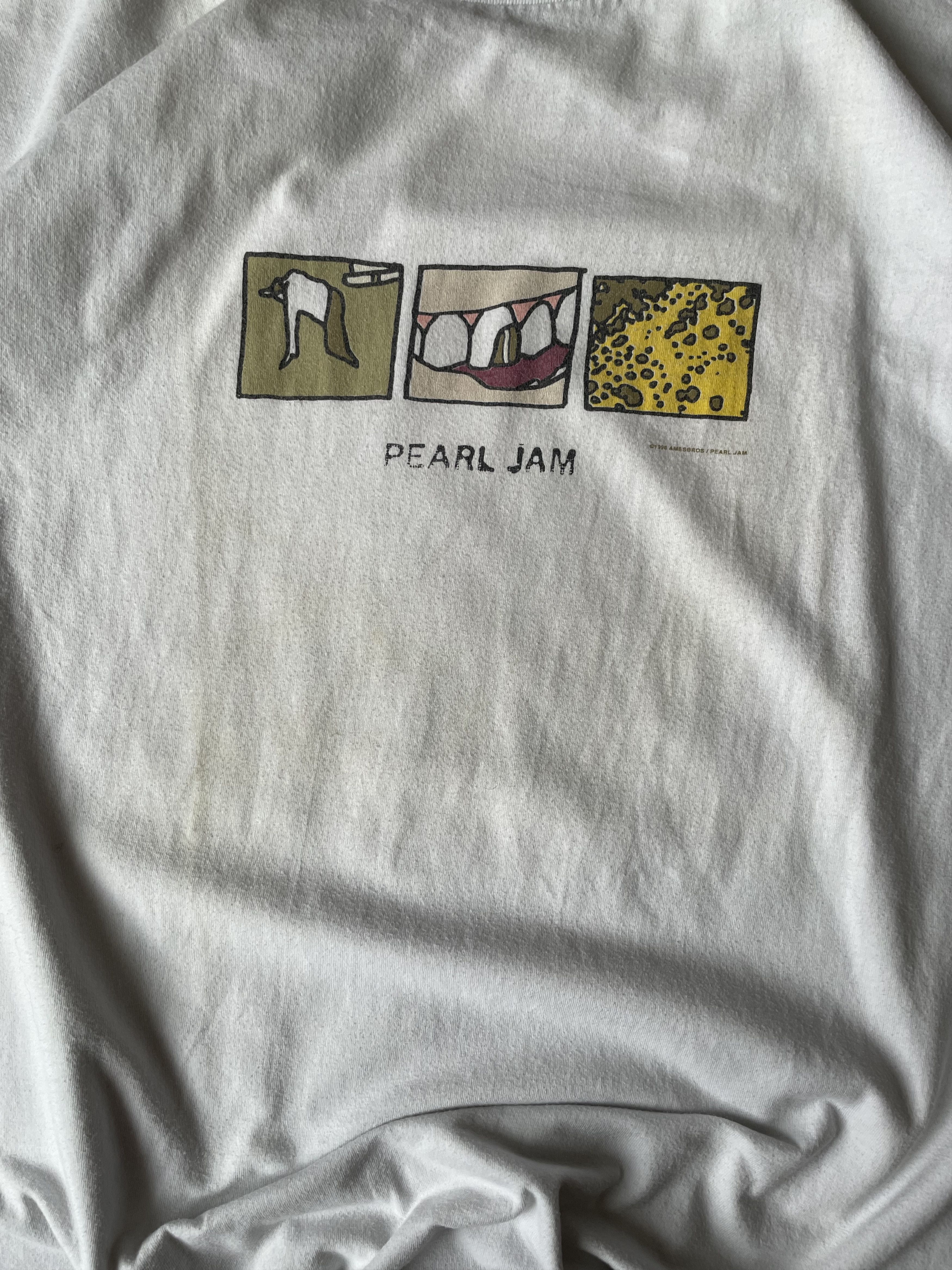 Vintage Vintage 1996 Pearl Jam European Tour T-Shirt Ames Bros Size US L / EU 52-54 / 3 - 4 Thumbnail