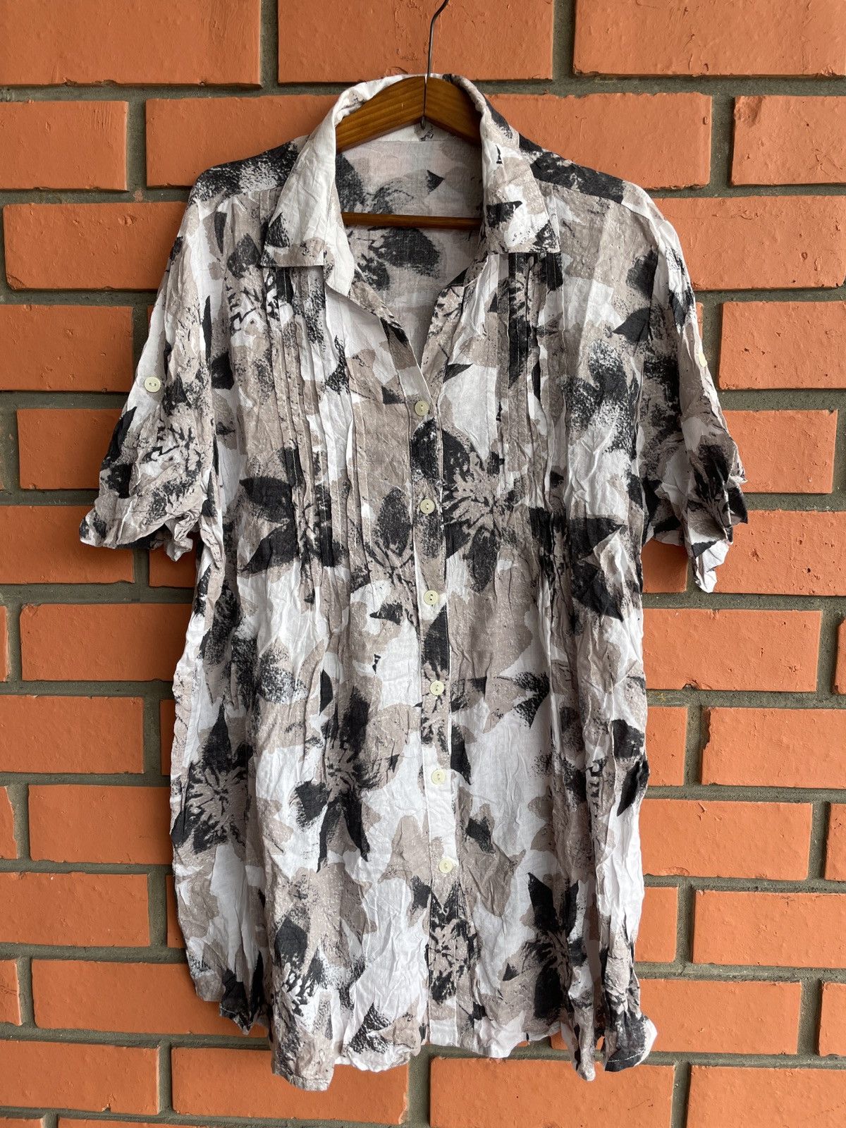 Japanese Brand Vintage All Over Printed Floral Motive Hawaiian Menswear M Size US M / EU 48-50 / 2 - 1 Thumbnail