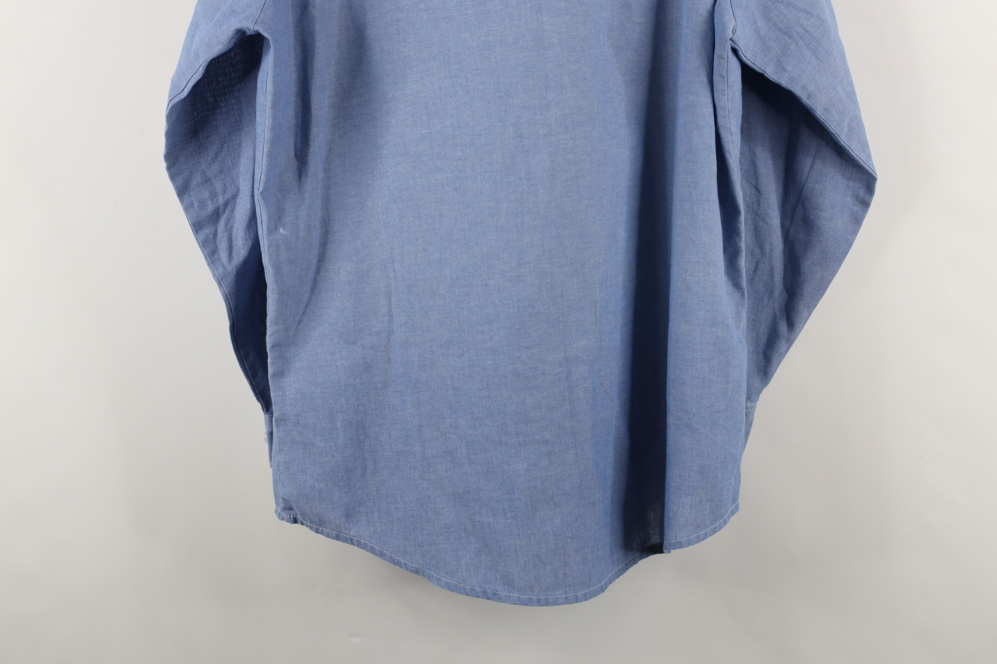 Vintage Vintage 90s Streetwear Chambray Workwear Button Shirt Blue Size US L / EU 52-54 / 3 - 12 Thumbnail