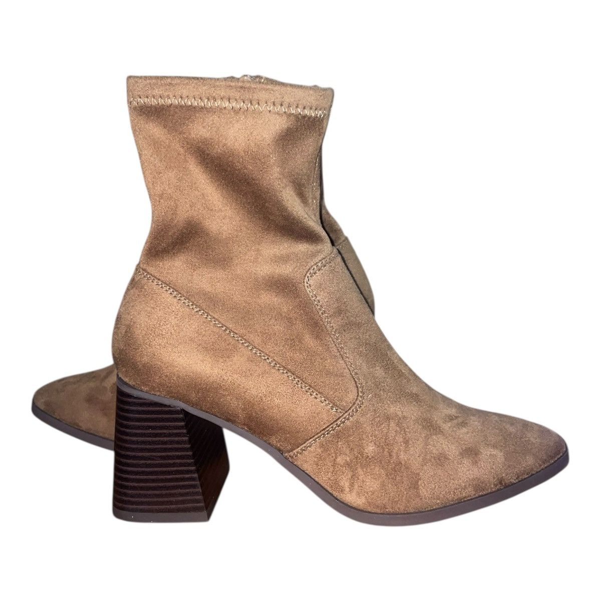 Call It Spring Call it Spring Women’s Suede Tan Ankle Boot Size 7 Like New Size US 7 / IT 37 - 3 Thumbnail