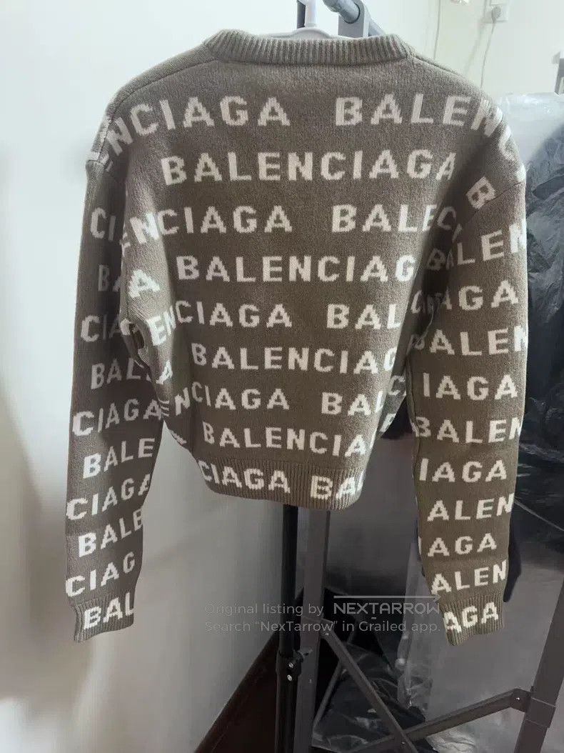 Balenciaga Balenciaga Color Block Letter Logo Round Neck Long Sleeve Size XS / US 0-2 / IT 36-38 - 2 Thumbnail
