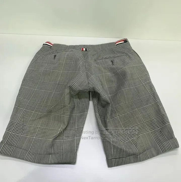 Thom Browne Thom Browne Classic Houndstooth Check Shorts. Size US 28 / EU 44 - 7 Thumbnail